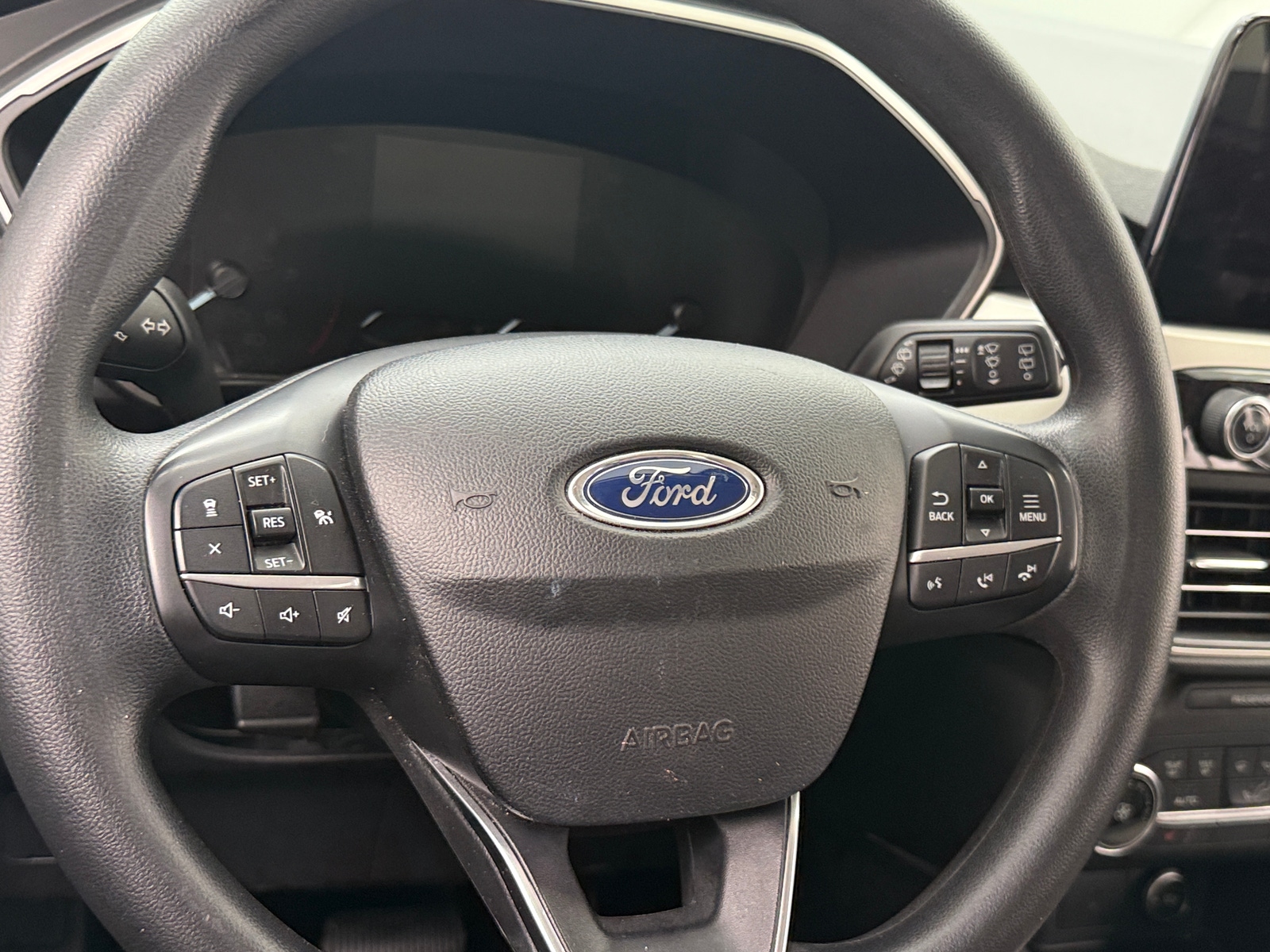 Thumbnail: 2020 Ford Escape - 5