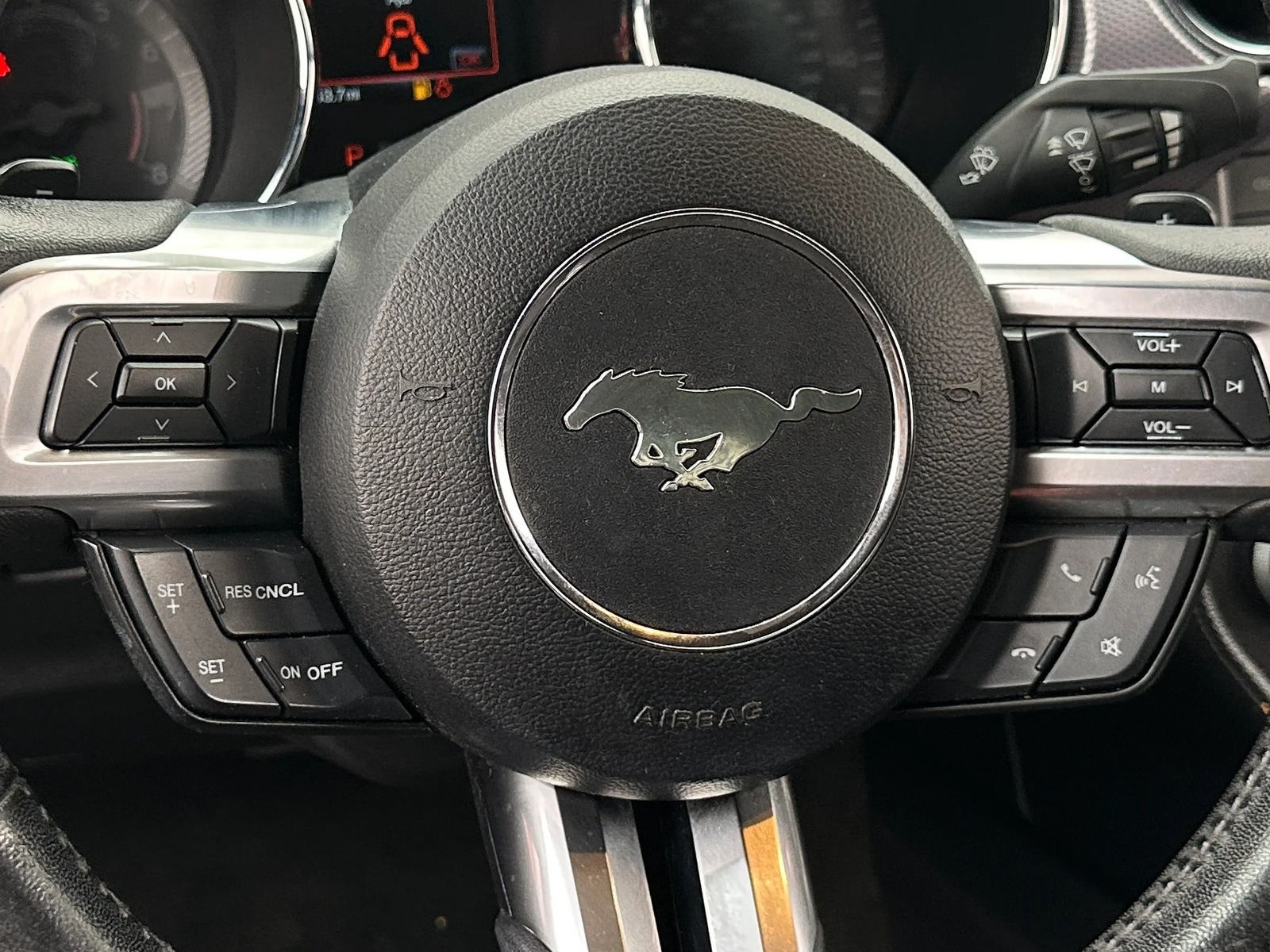 Thumbnail: 2017 Ford Mustang - 4
