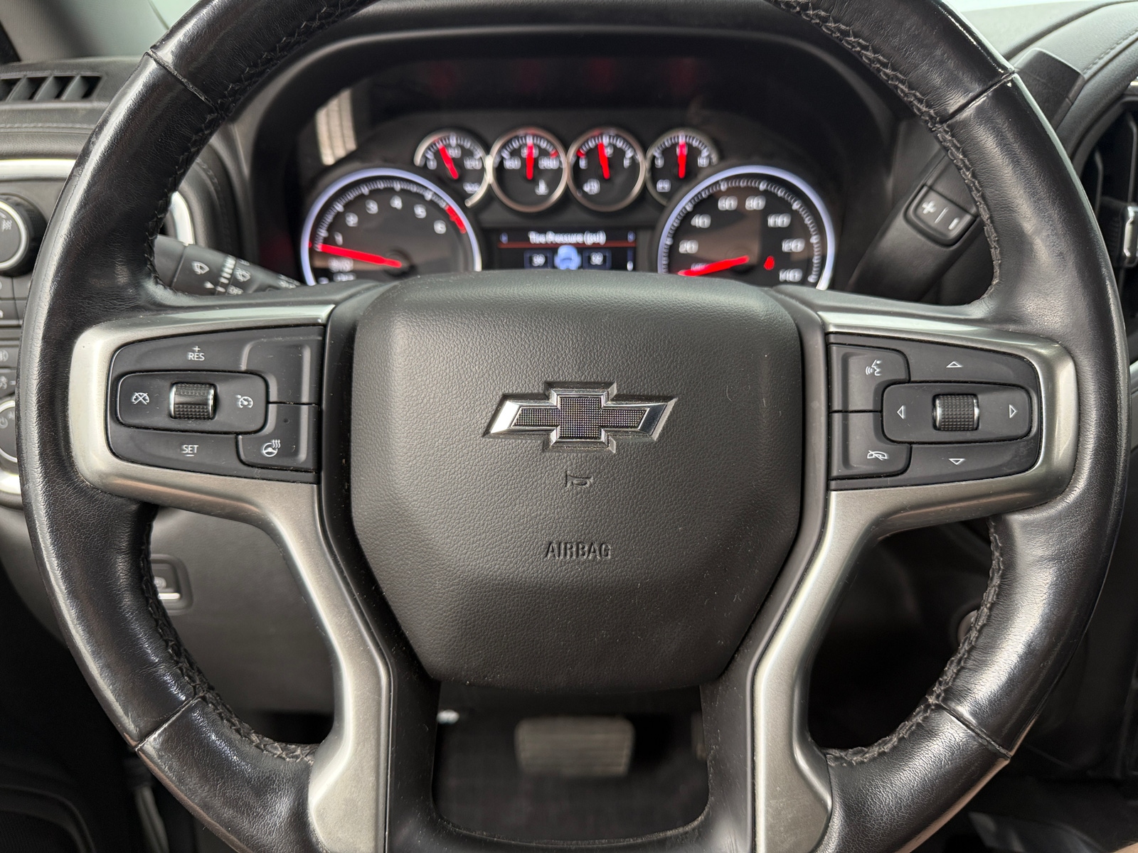 Thumbnail: 2019 Chevrolet Silverado 1500 - 5