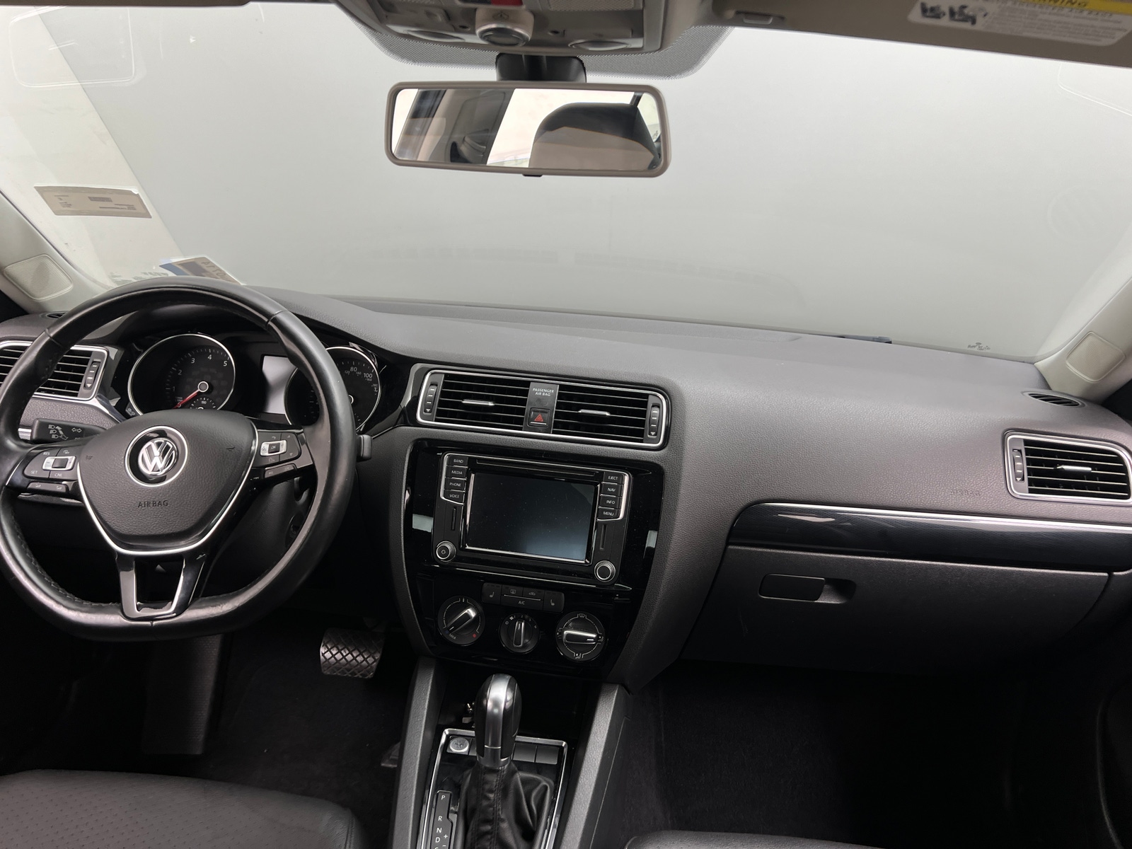 Thumbnail: 2016 Volkswagen Jetta - 2
