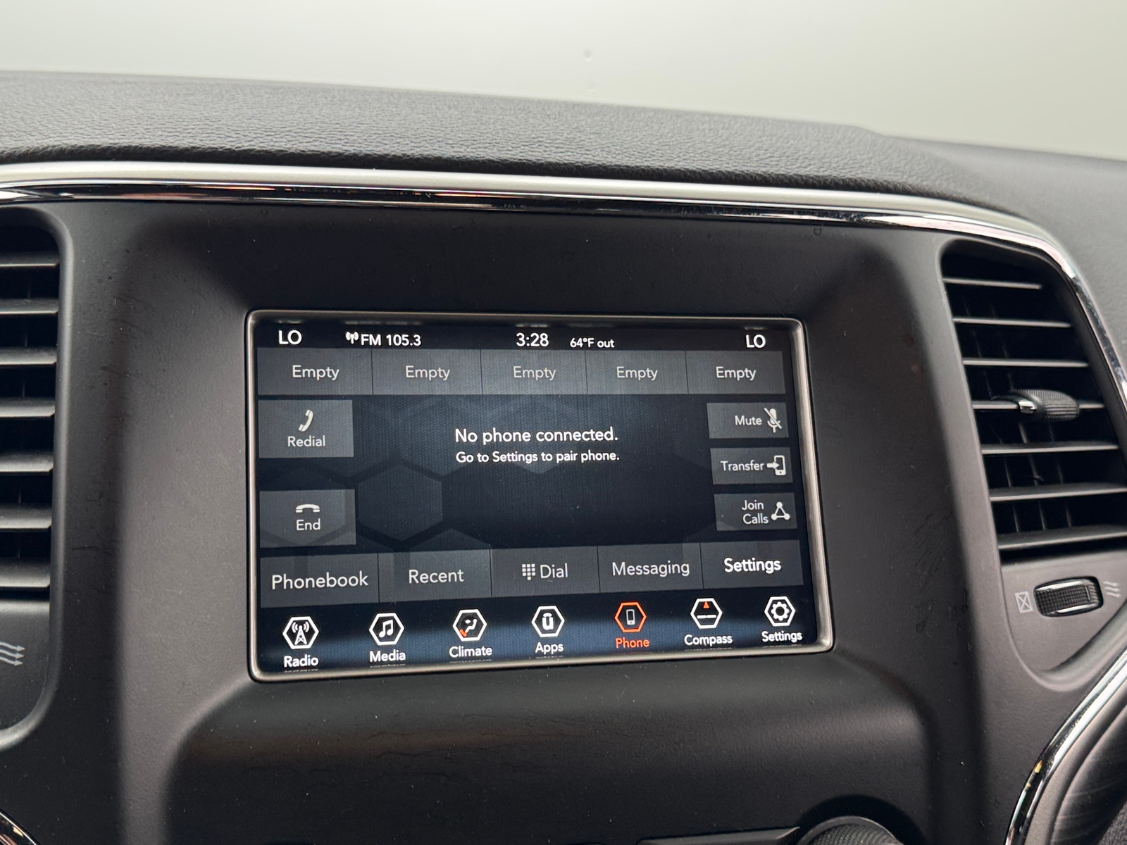 Thumbnail: 2019 Jeep Grand Cherokee - 4