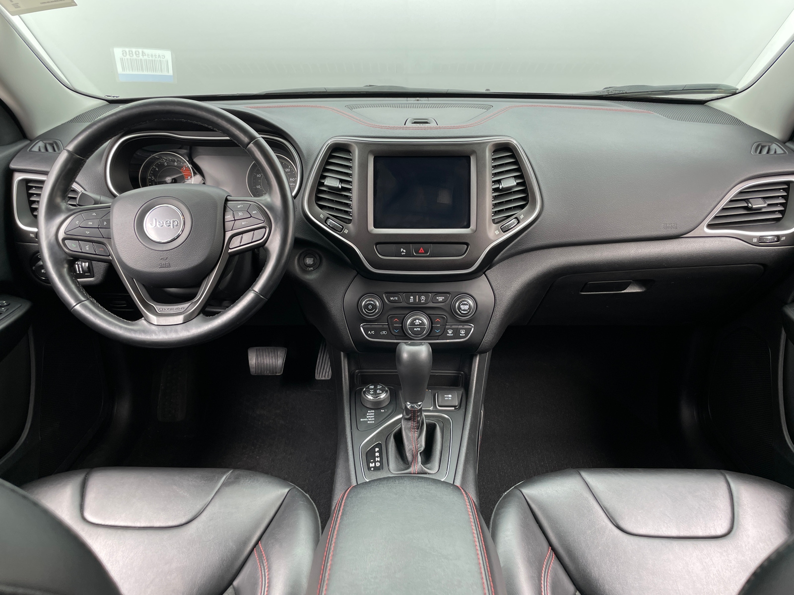 Thumbnail: 2020 Jeep Cherokee - 3