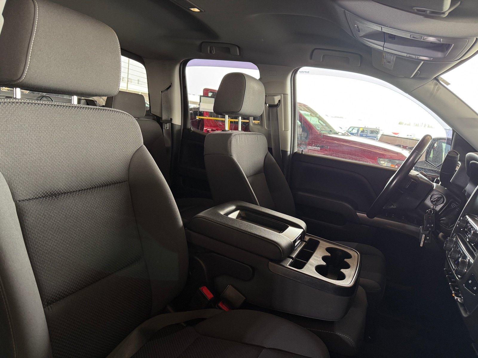 Thumbnail: 2018 Chevrolet Silverado 1500 - 2