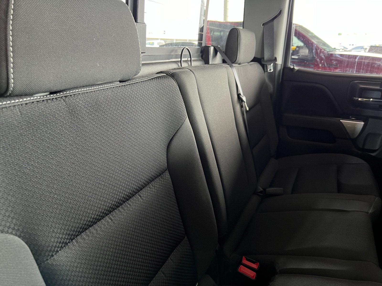 Thumbnail: 2018 Chevrolet Silverado 1500 - 6