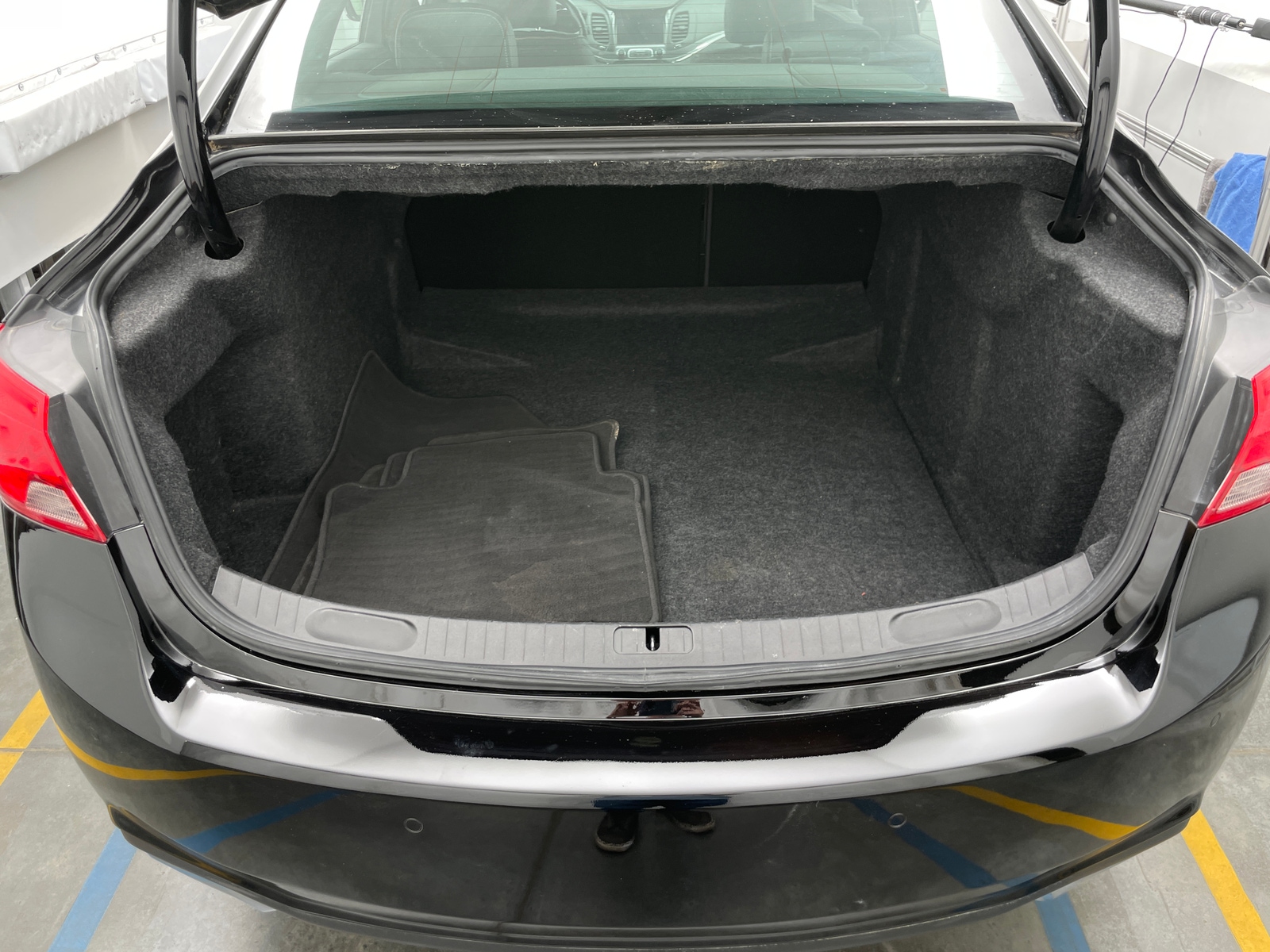 Thumbnail: 2018 Chevrolet Impala - 6