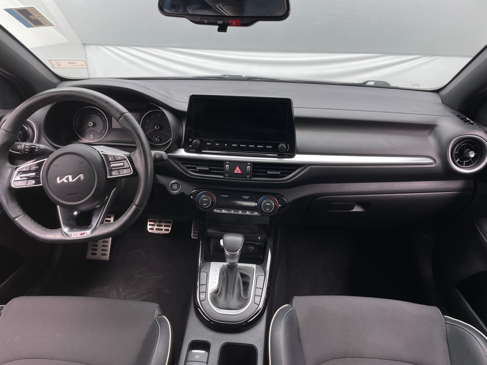 Thumbnail: 2023 Kia Forte - 2