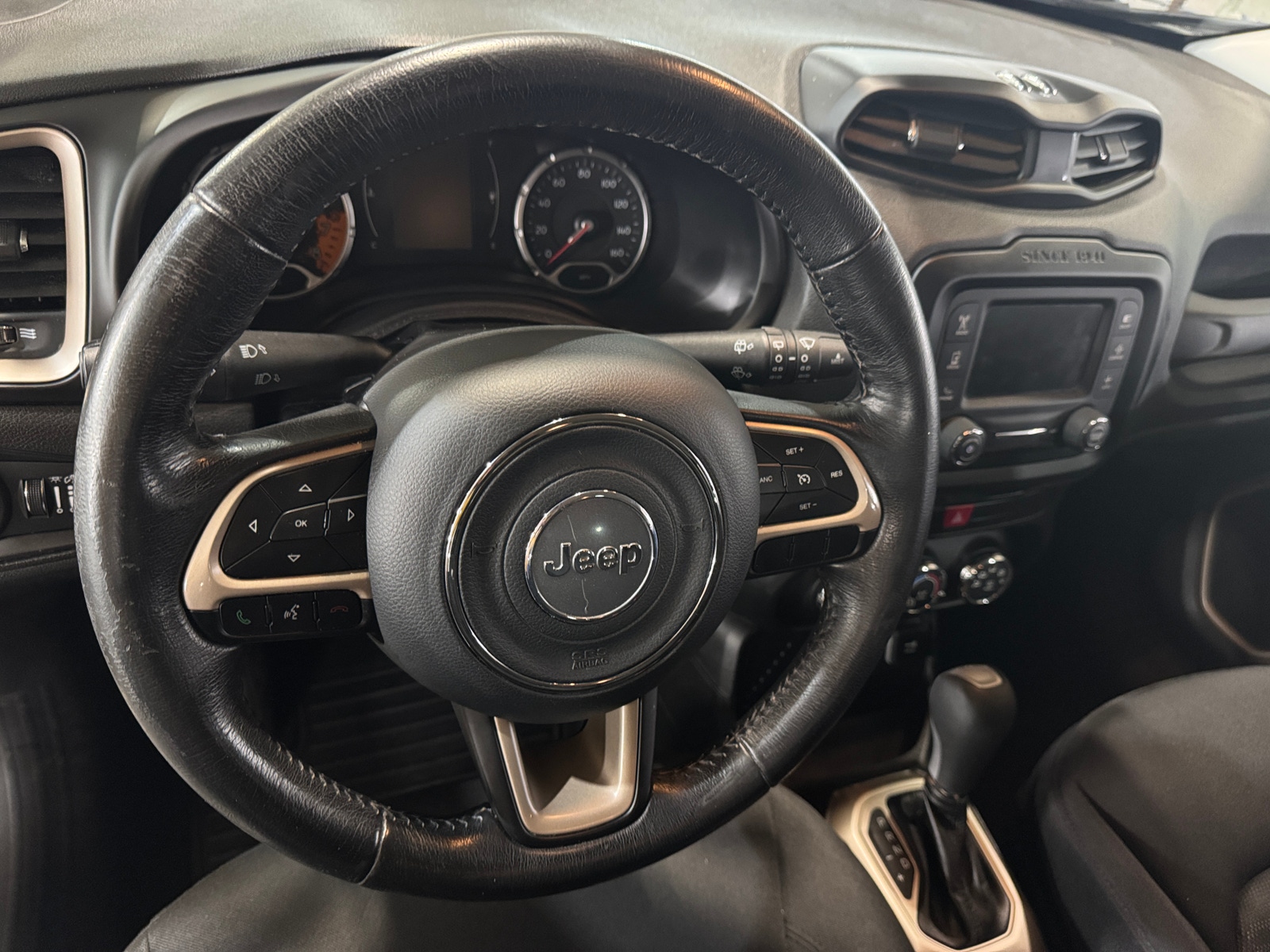 Thumbnail: 2016 Jeep Renegade - 5