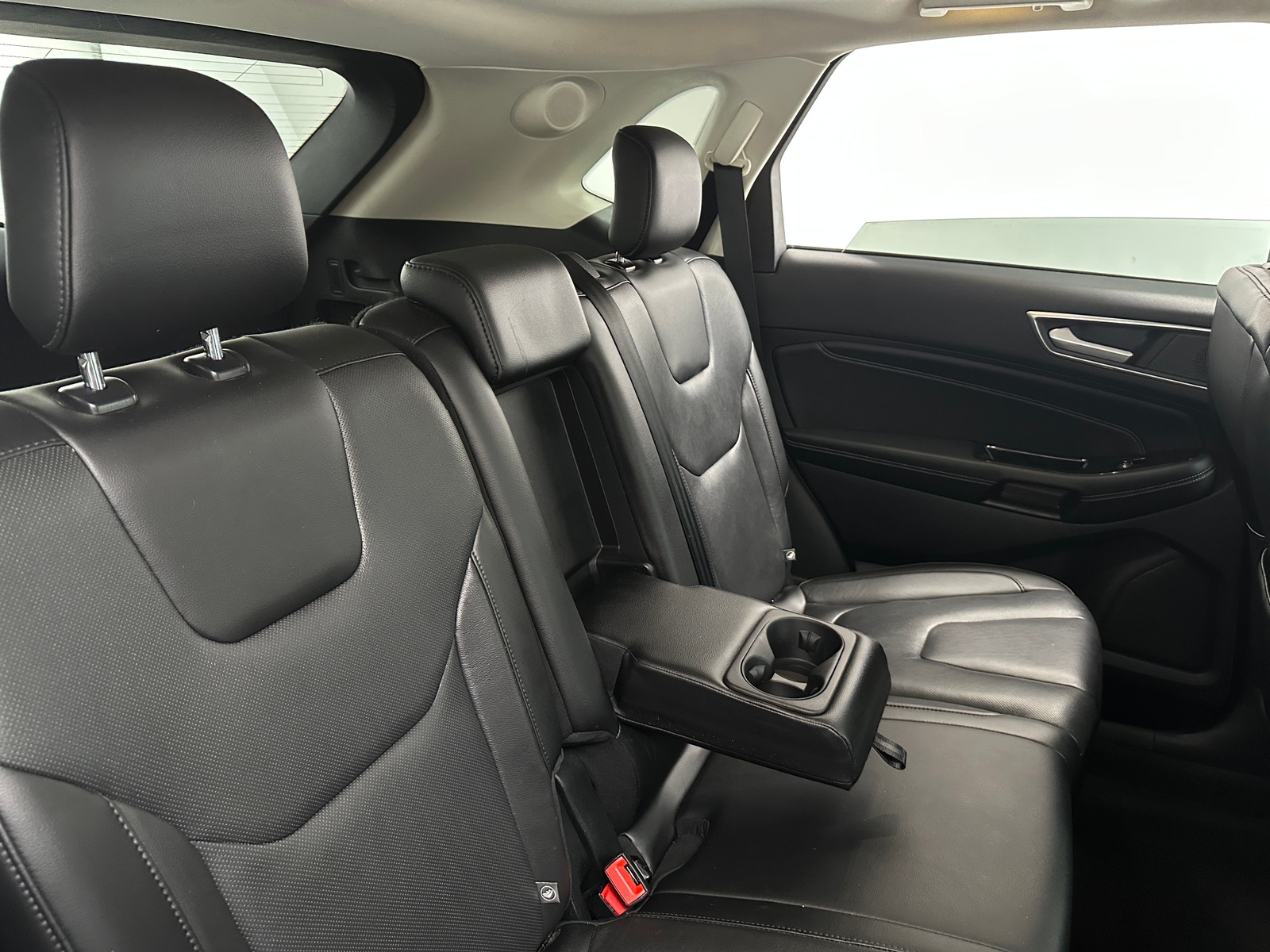 Thumbnail: 2019 Ford Edge - 5