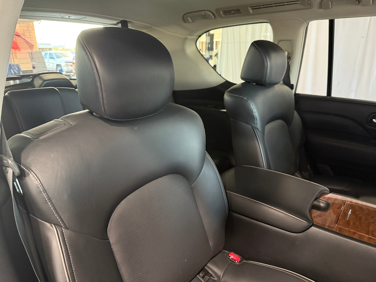 Thumbnail: 2019 INFINITI QX80 - 5