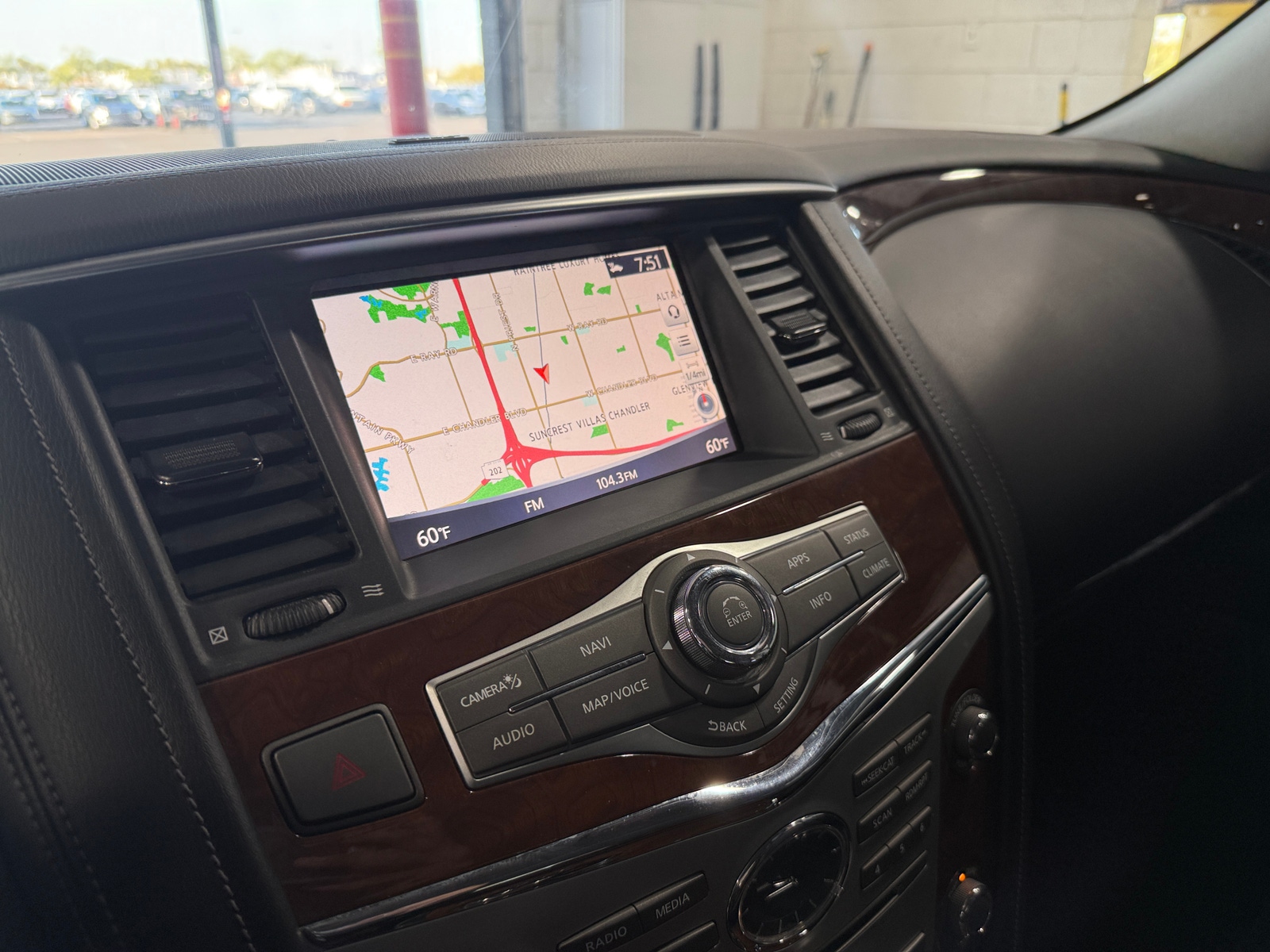 Thumbnail: 2019 INFINITI QX80 - 3