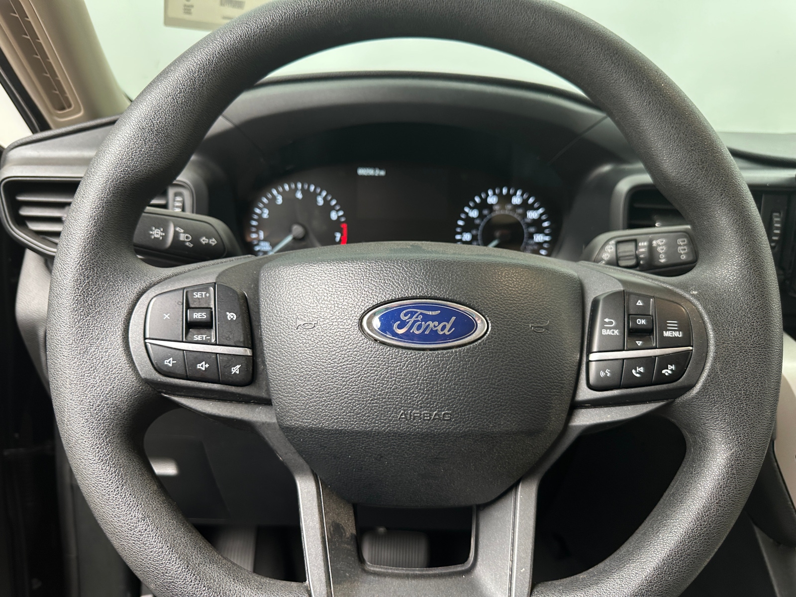 Thumbnail: 2022 Ford Explorer - 5