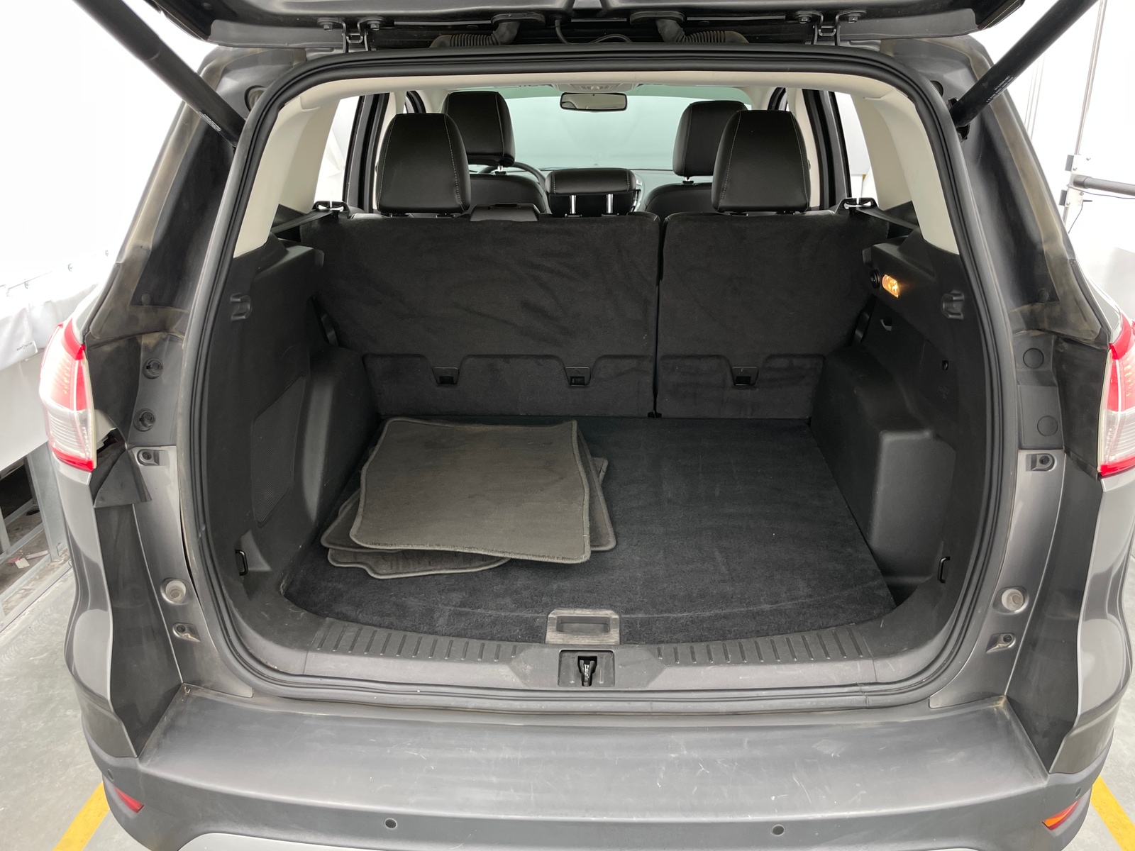 Thumbnail: 2014 Ford Escape - 6
