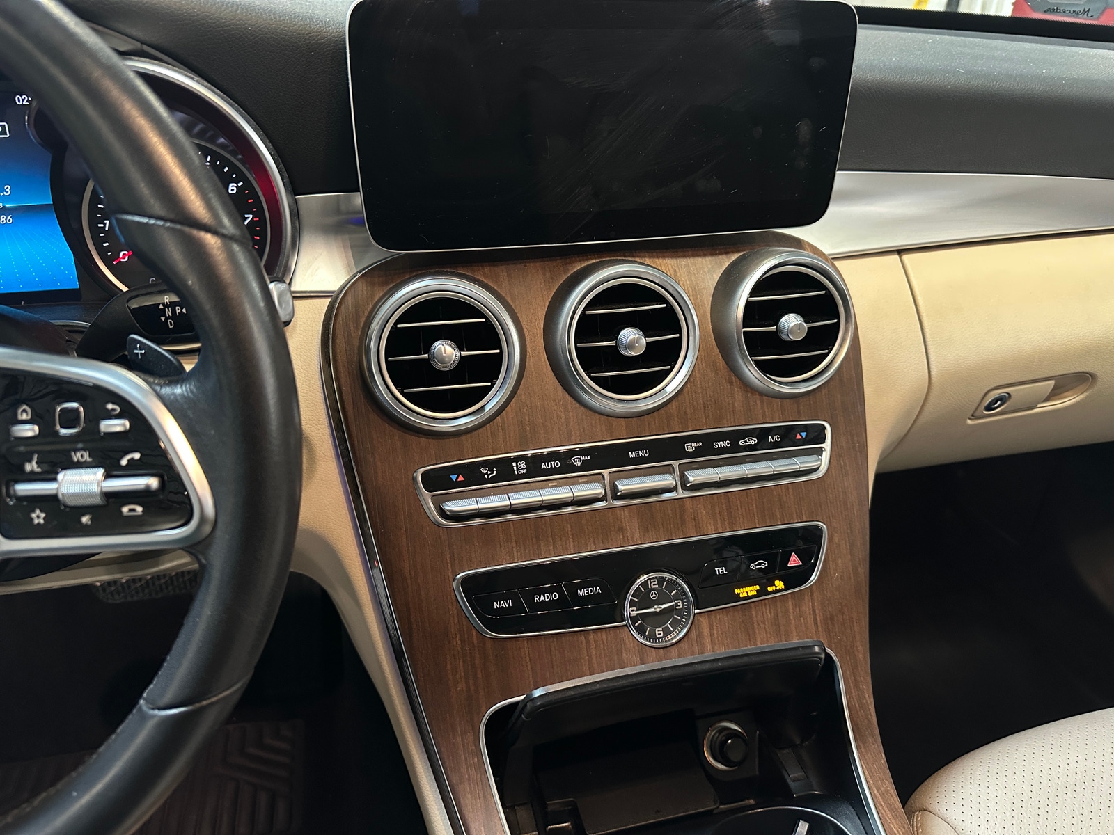Thumbnail: 2019 Mercedes-Benz C-Class - 3
