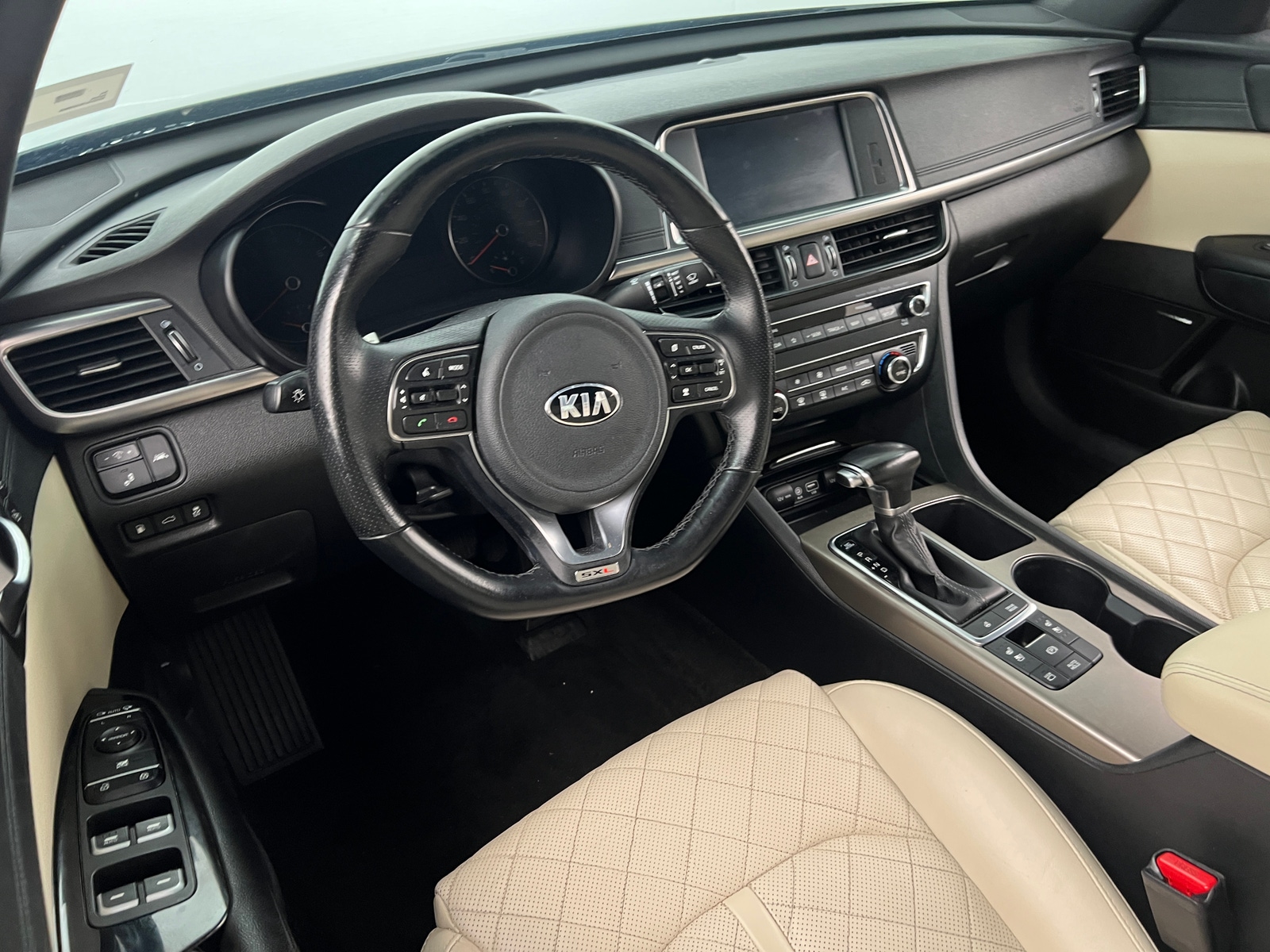 Thumbnail: 2018 Kia Optima - 2