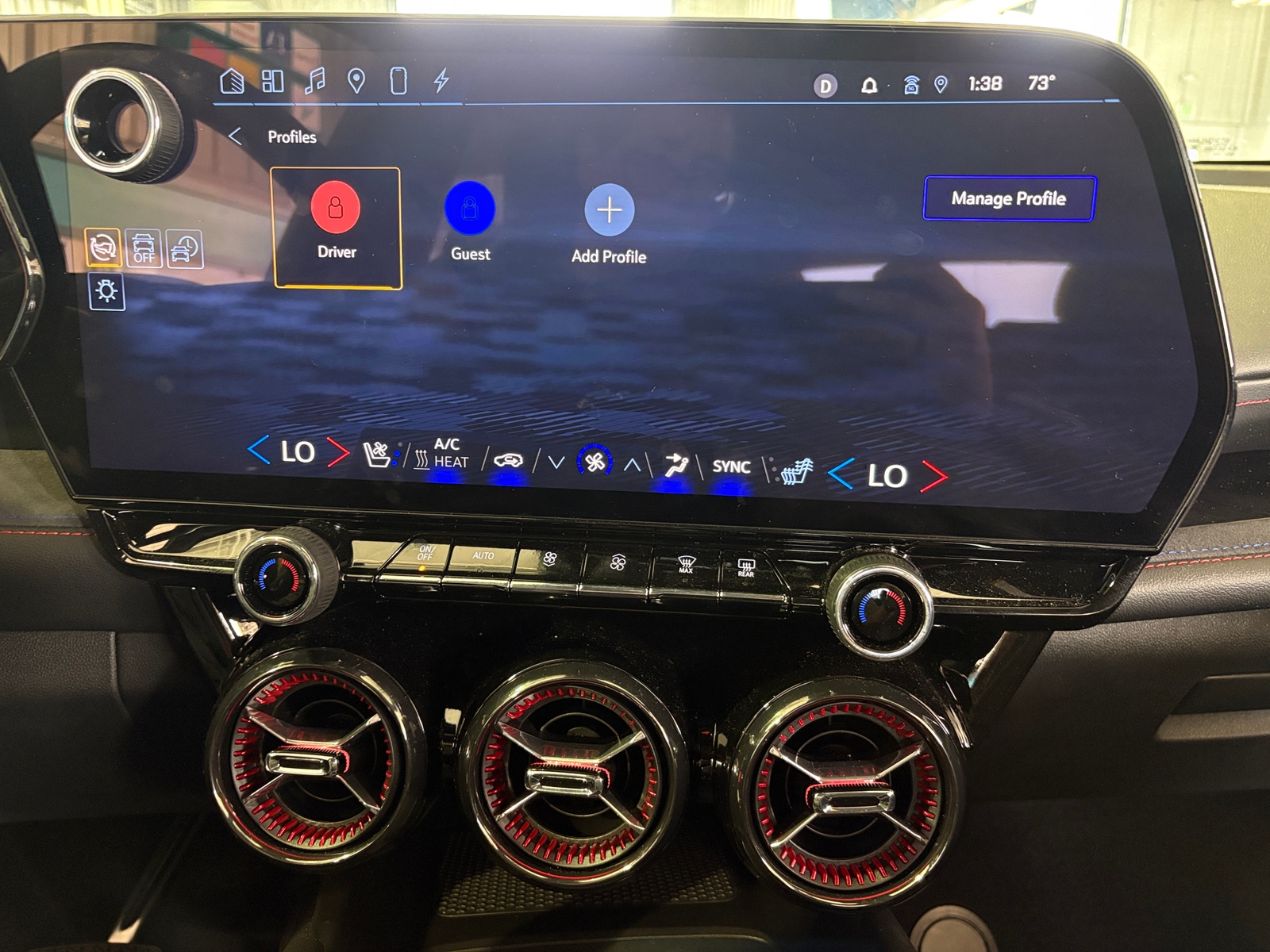 Thumbnail: 2024 Chevrolet Blazer EV - 3