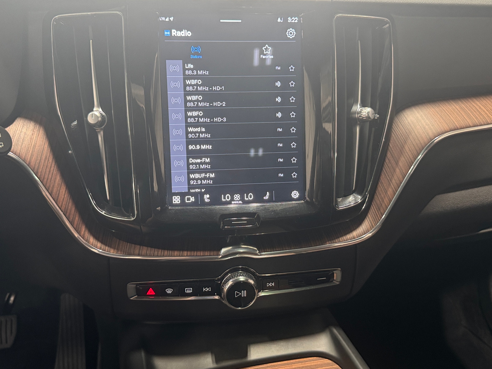 Thumbnail: 2024 Volvo XC60 - 3