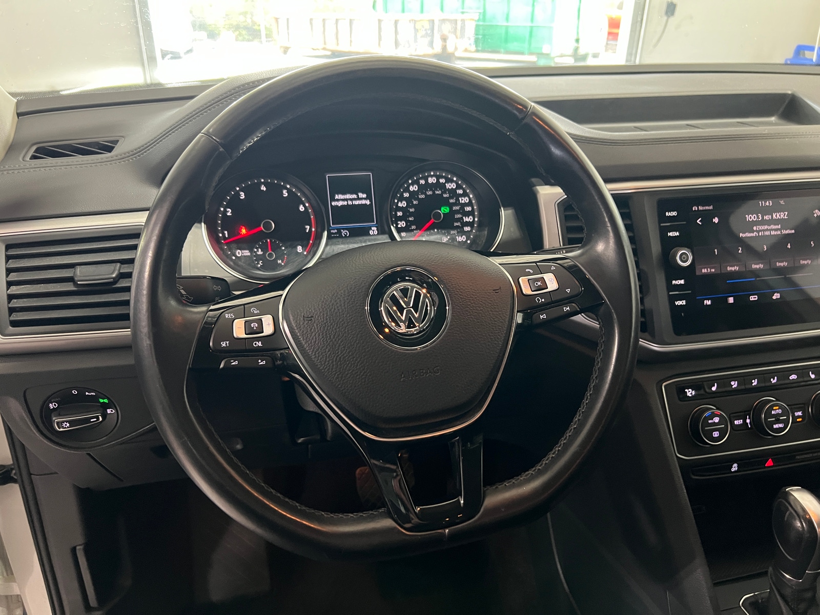Thumbnail: 2018 Volkswagen Atlas - 4