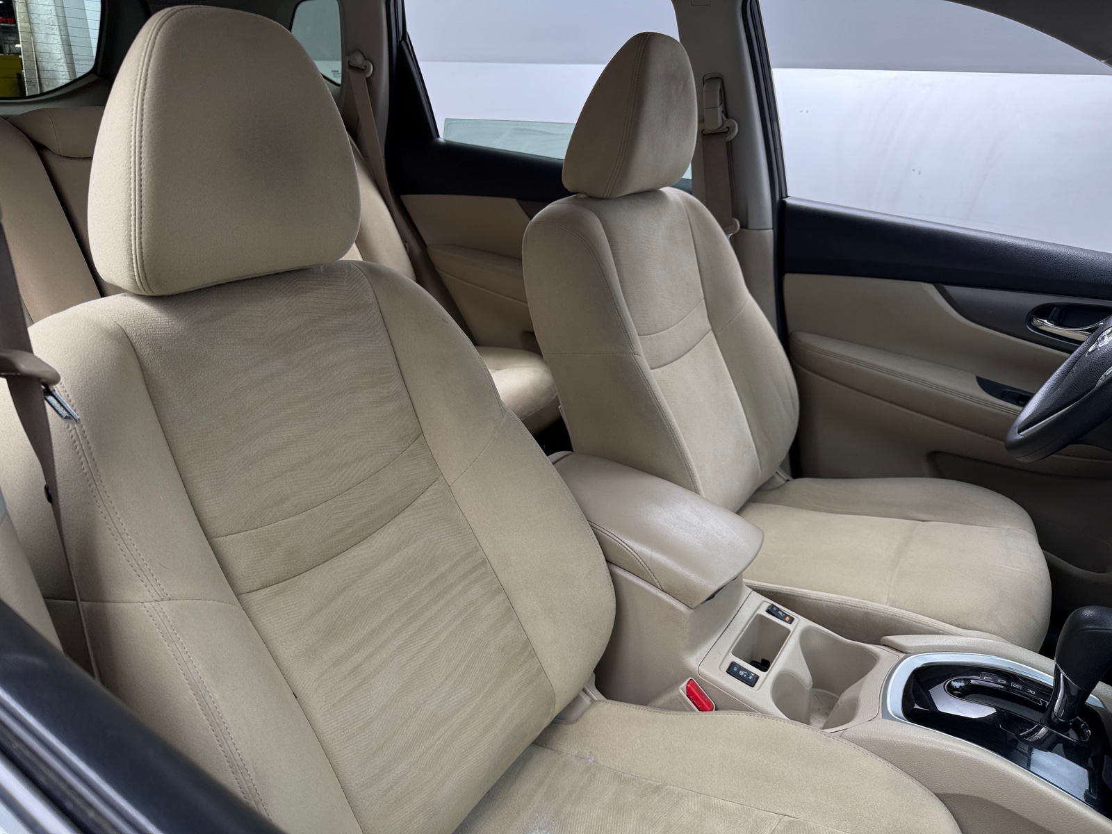 Thumbnail: 2016 Nissan Rogue - 2