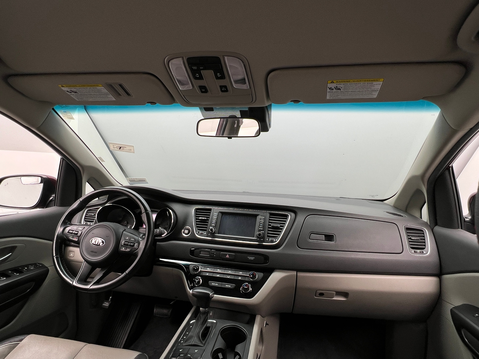 Thumbnail: 2018 Kia Sedona - 3