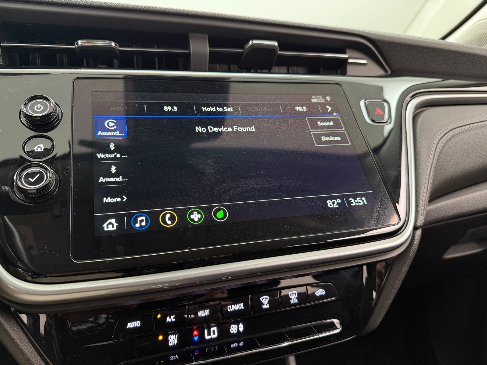 Thumbnail: 2023 Chevrolet Bolt EUV - 4