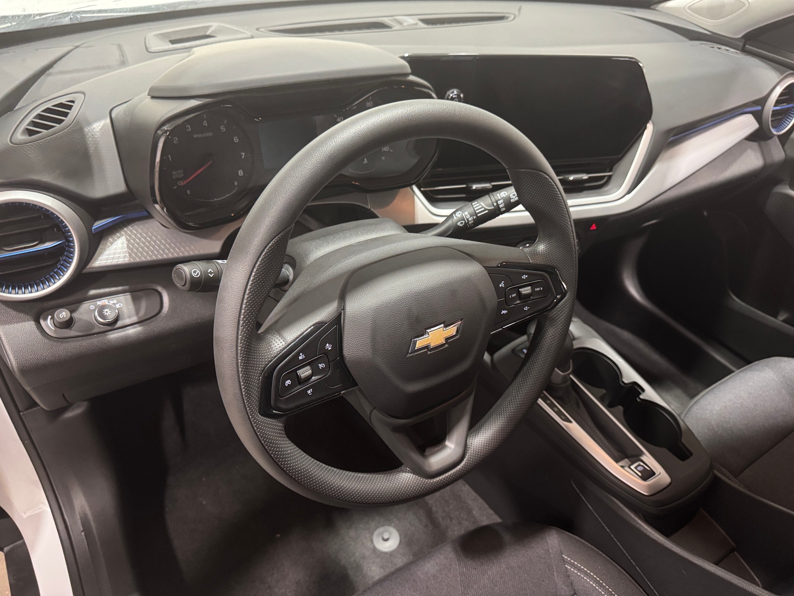 Thumbnail: 2025 Chevrolet Trax - 3