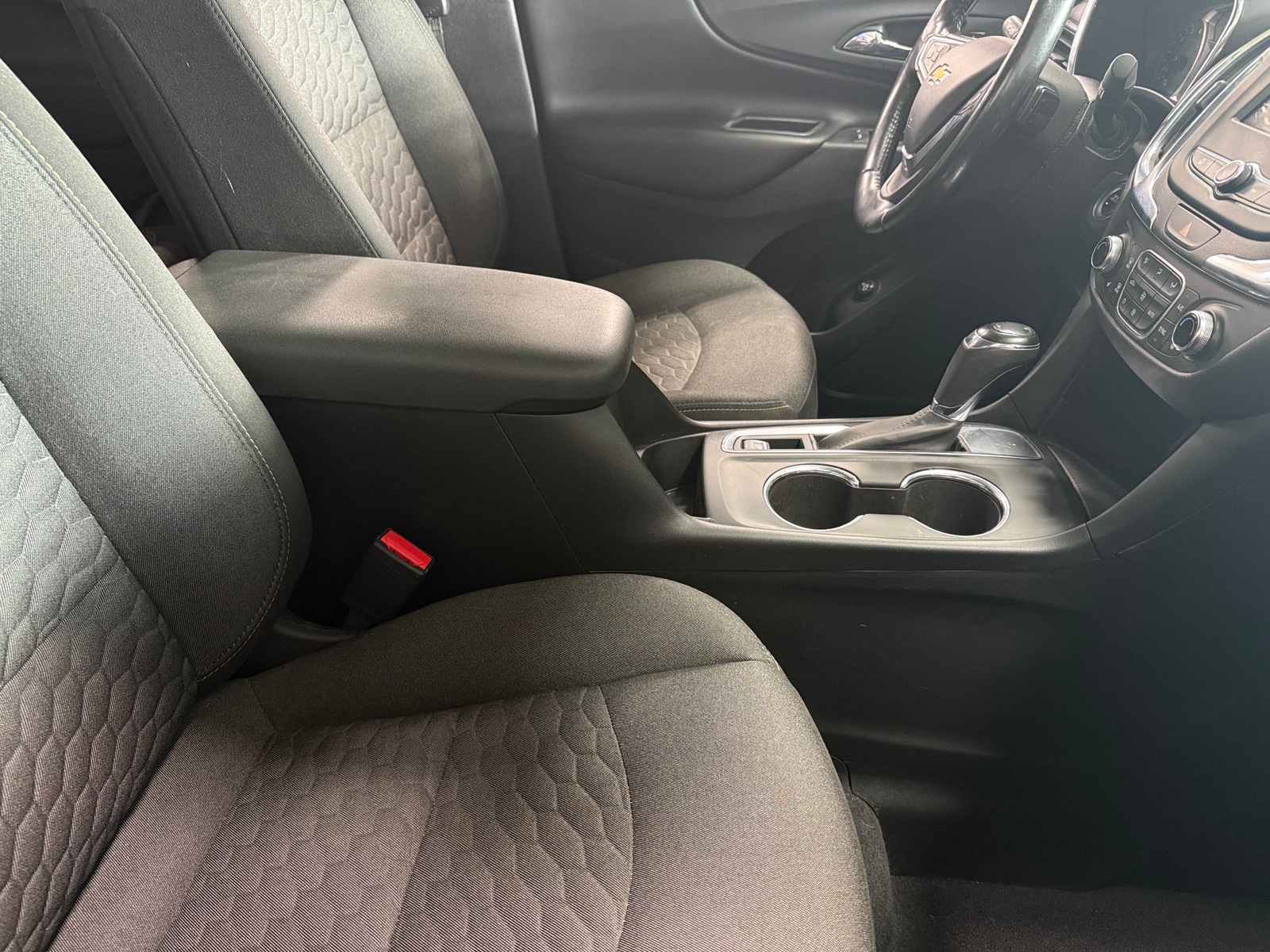 Thumbnail: 2019 Chevrolet Equinox - 2