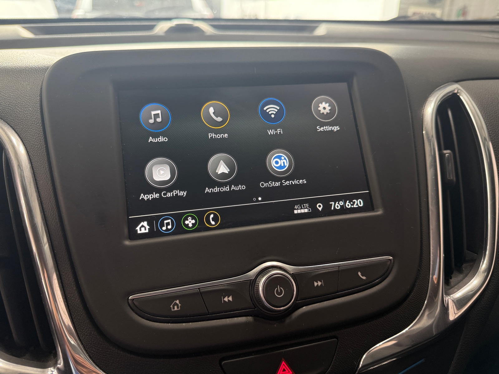 Thumbnail: 2019 Chevrolet Equinox - 4
