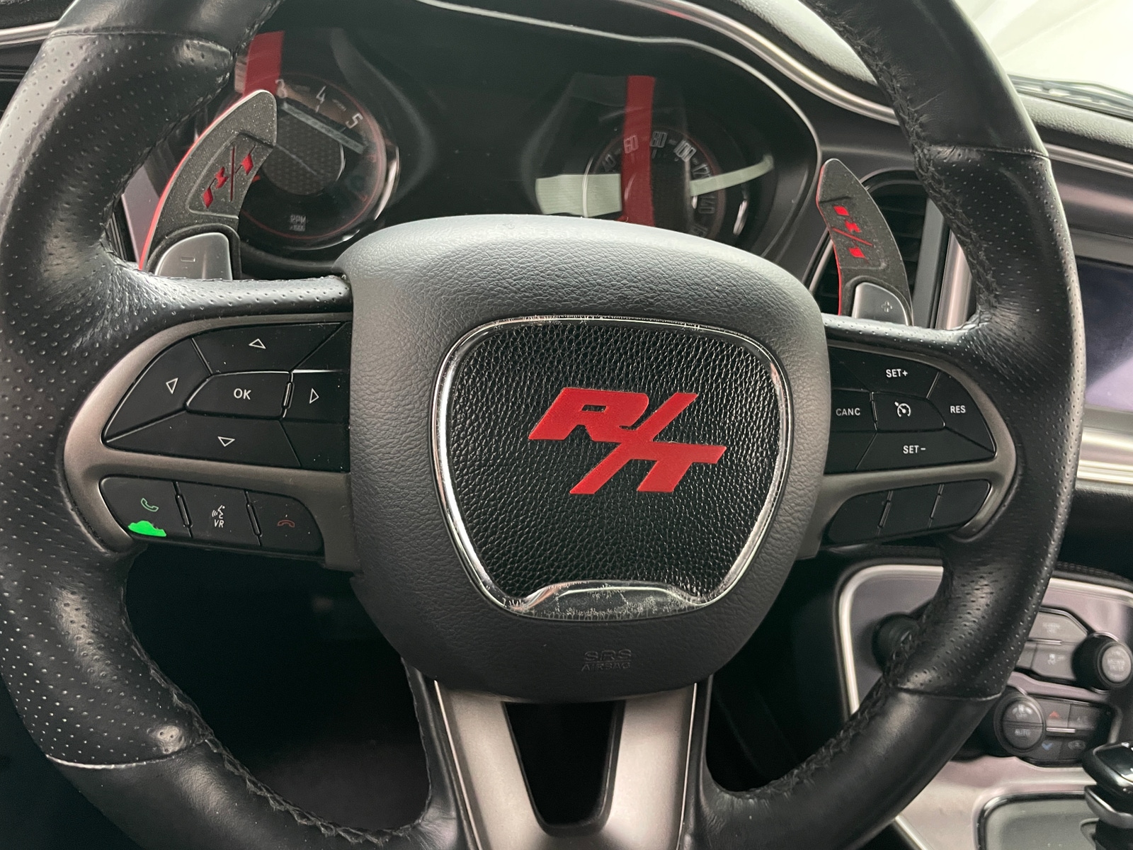 Thumbnail: 2019 Dodge Challenger - 4