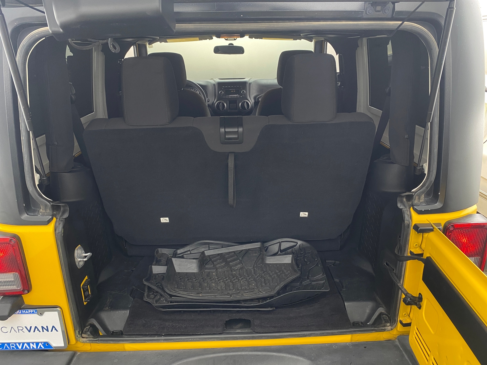 Thumbnail: 2015 Jeep Wrangler - 7