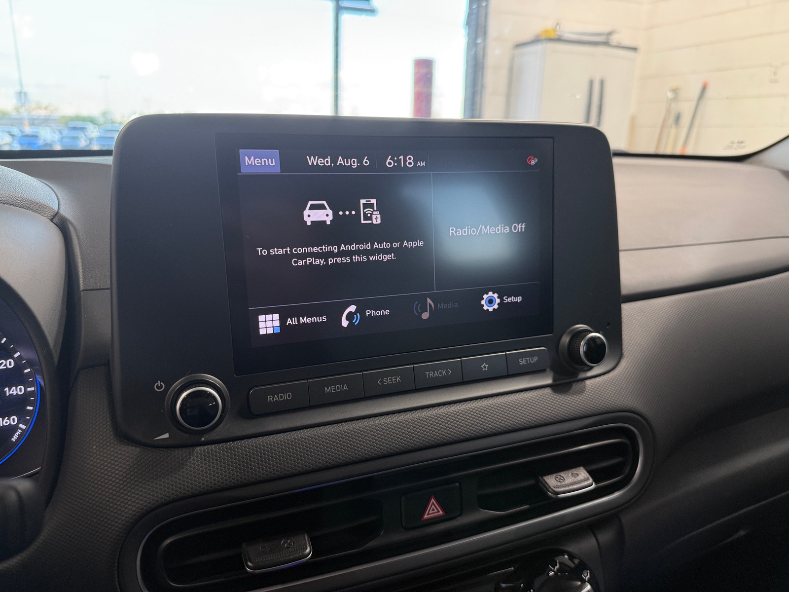 Thumbnail: 2022 Hyundai Kona - 4