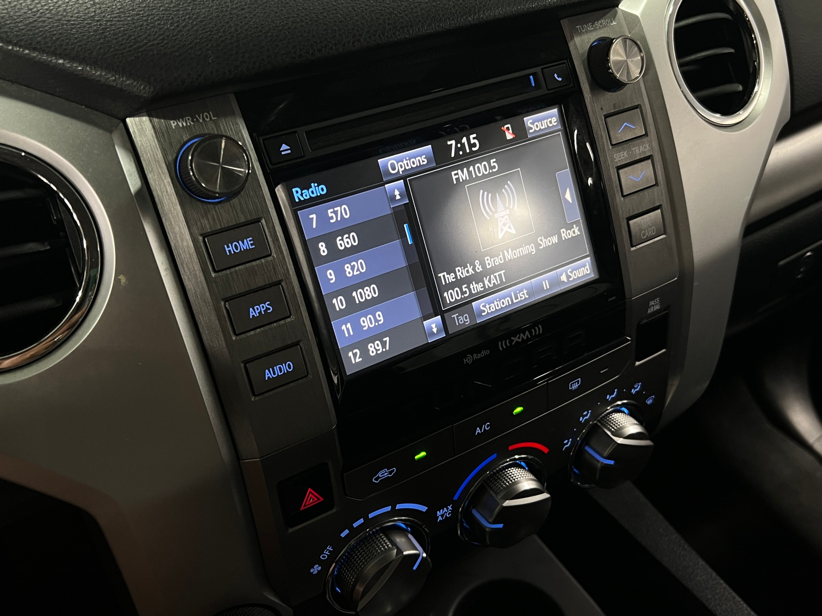 Thumbnail: 2019 Toyota Tundra - 4