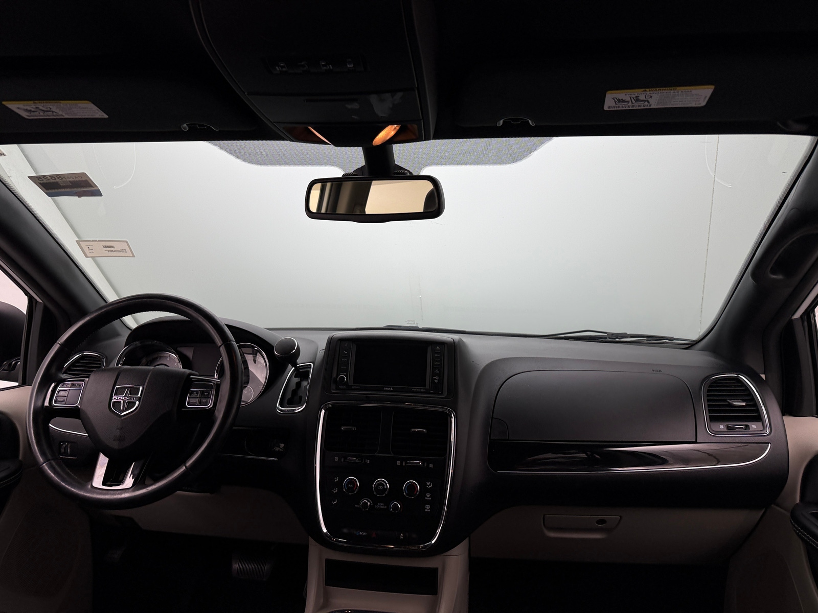 Thumbnail: 2019 Dodge Grand Caravan - 2