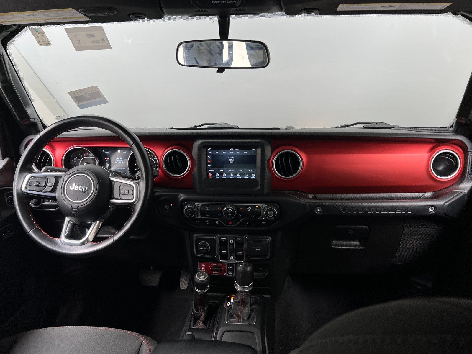 Thumbnail: 2021 Jeep Wrangler - 3