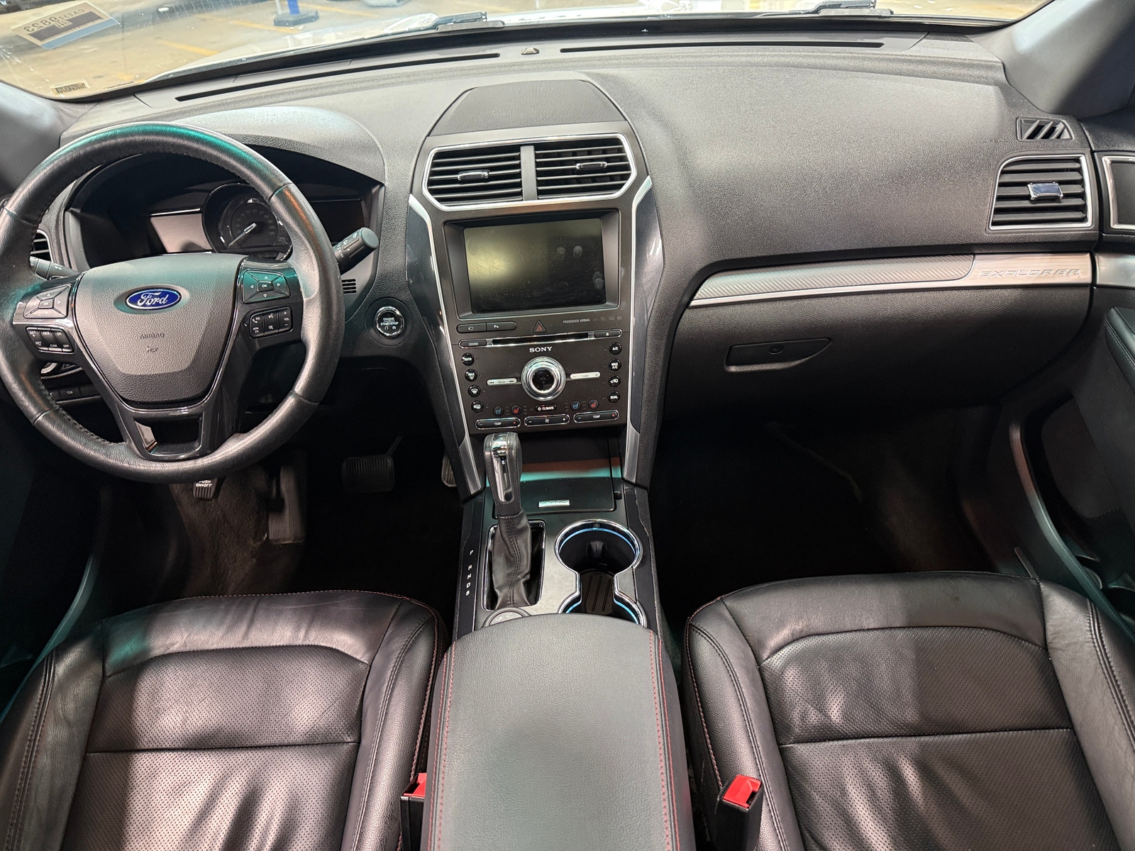 Thumbnail: 2016 Ford Explorer - 2