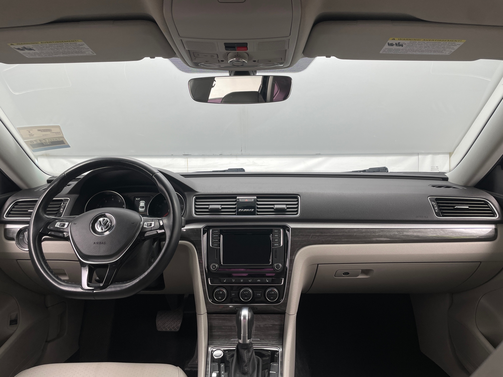 Thumbnail: 2018 Volkswagen Passat - 2