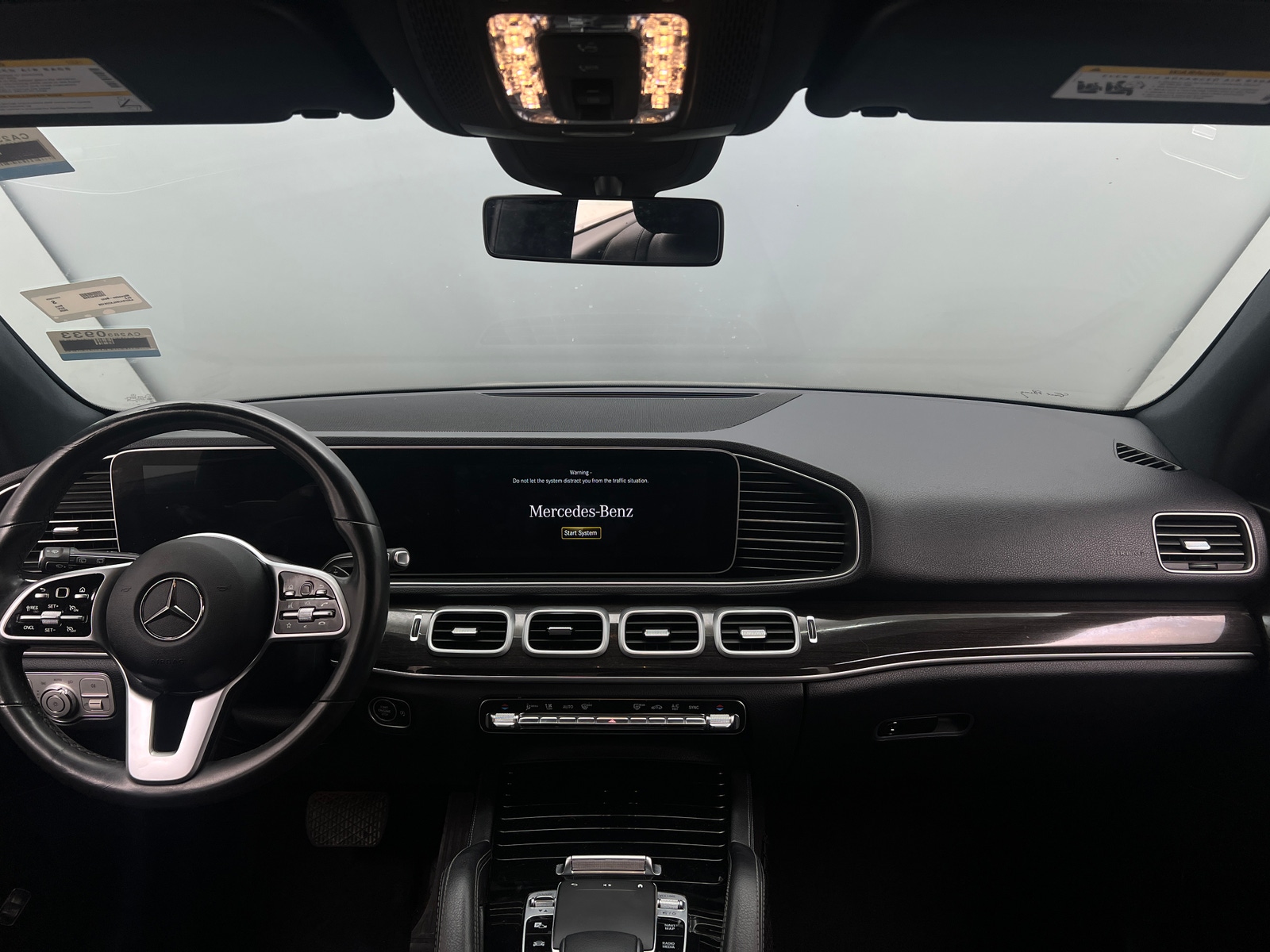 Thumbnail: 2020 Mercedes-Benz GLE - 2