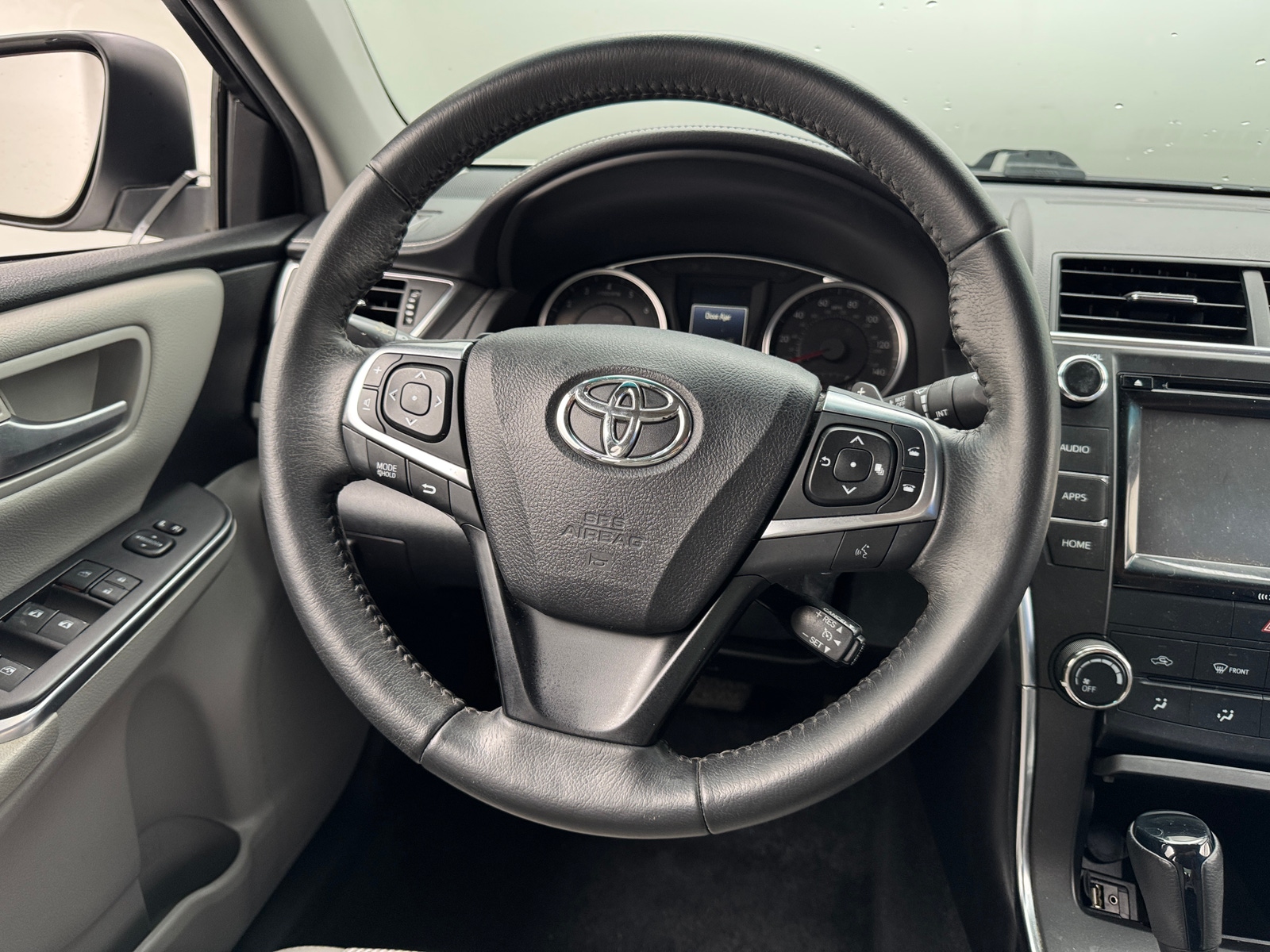 Thumbnail: 2016 Toyota Camry - 5