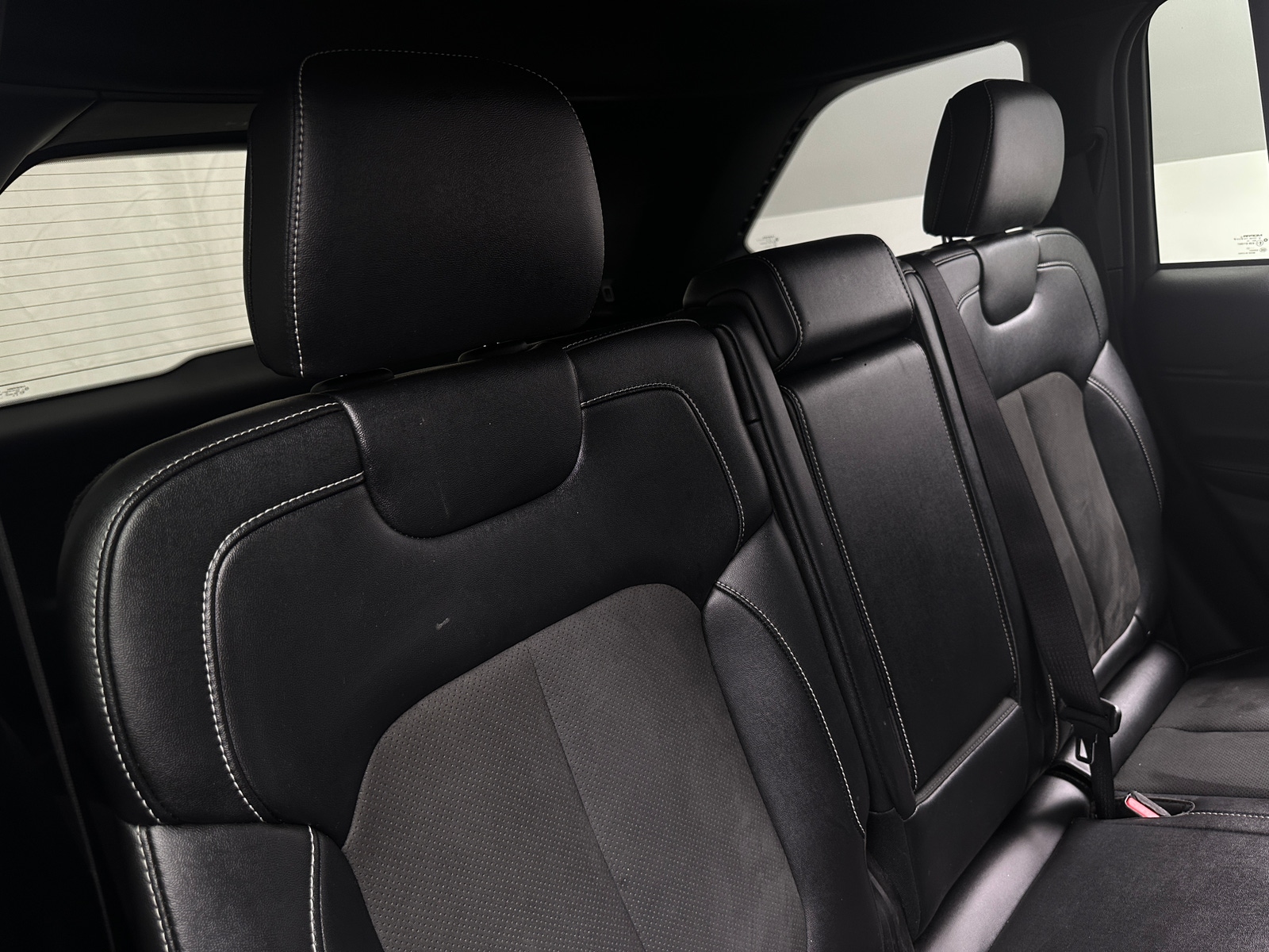 Thumbnail: 2023 Jeep Grand Cherokee - 6