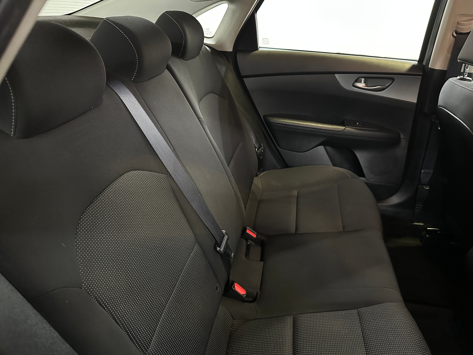 Thumbnail: 2020 Kia Forte - 6