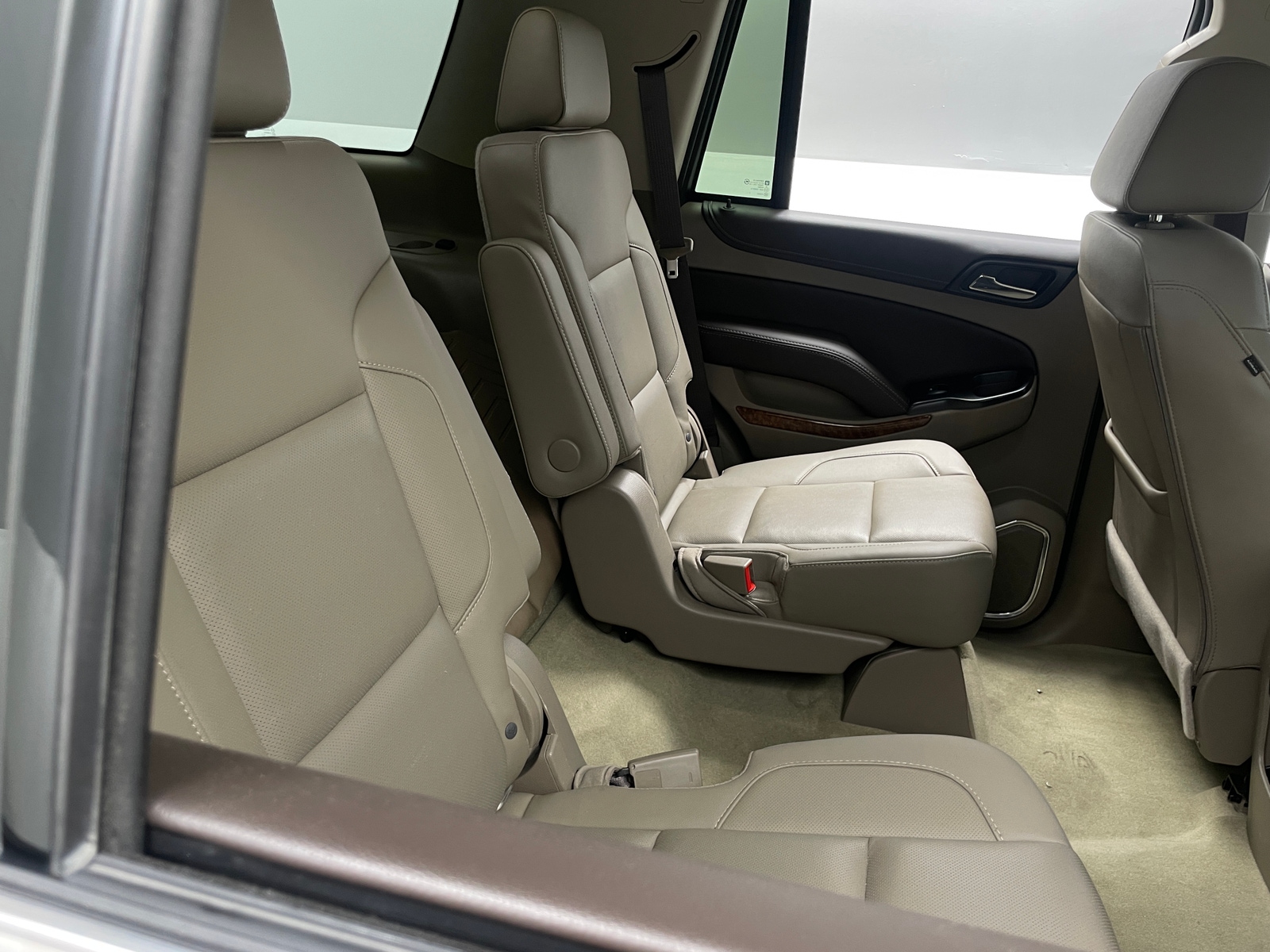 Thumbnail: 2018 Chevrolet Tahoe - 5