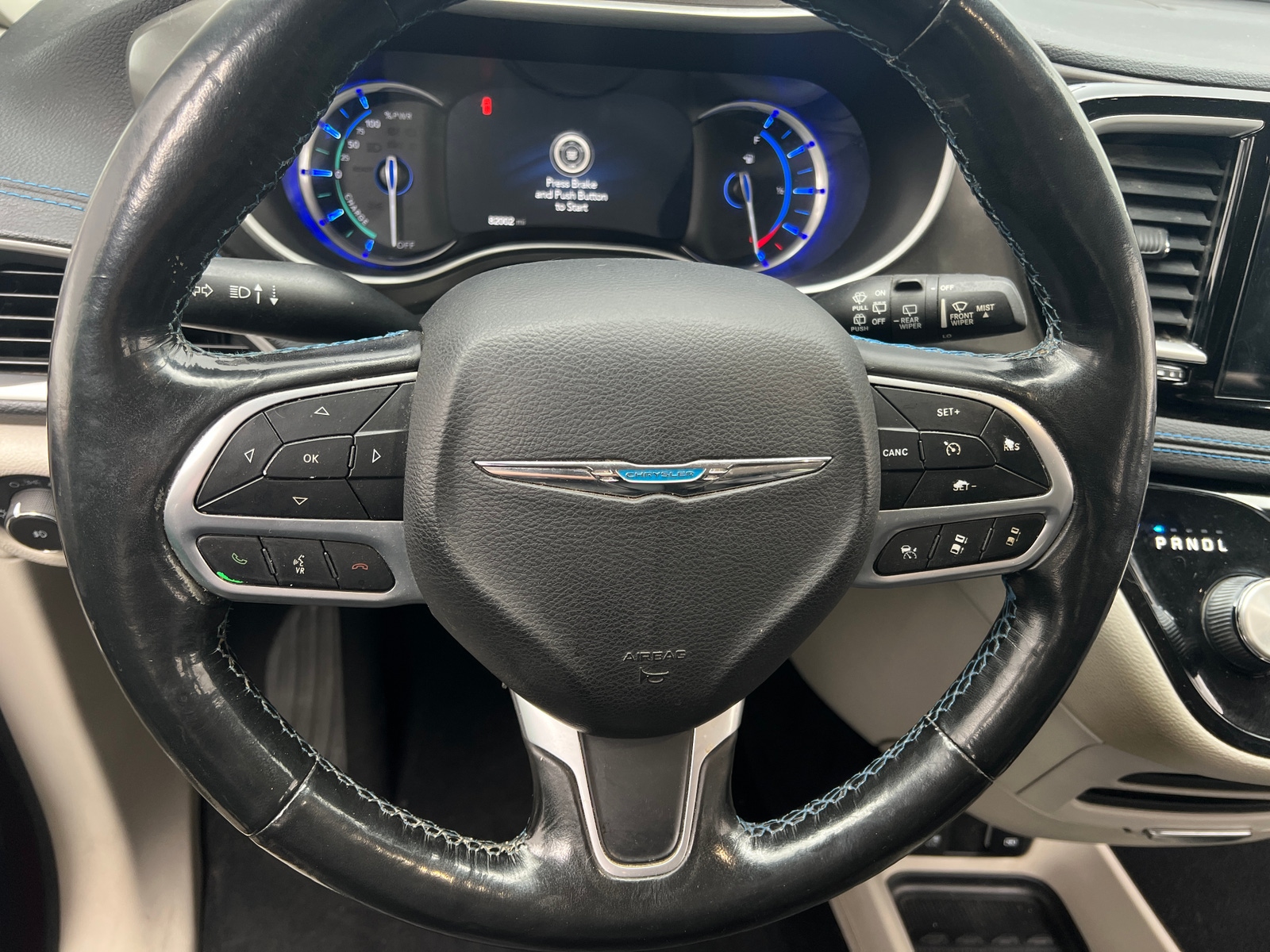 Thumbnail: 2021 Chrysler Pacifica - 4