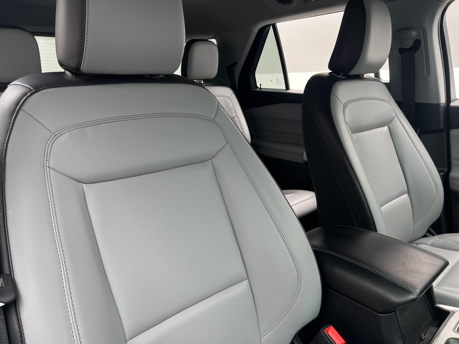 Thumbnail: 2021 Ford Explorer - 2