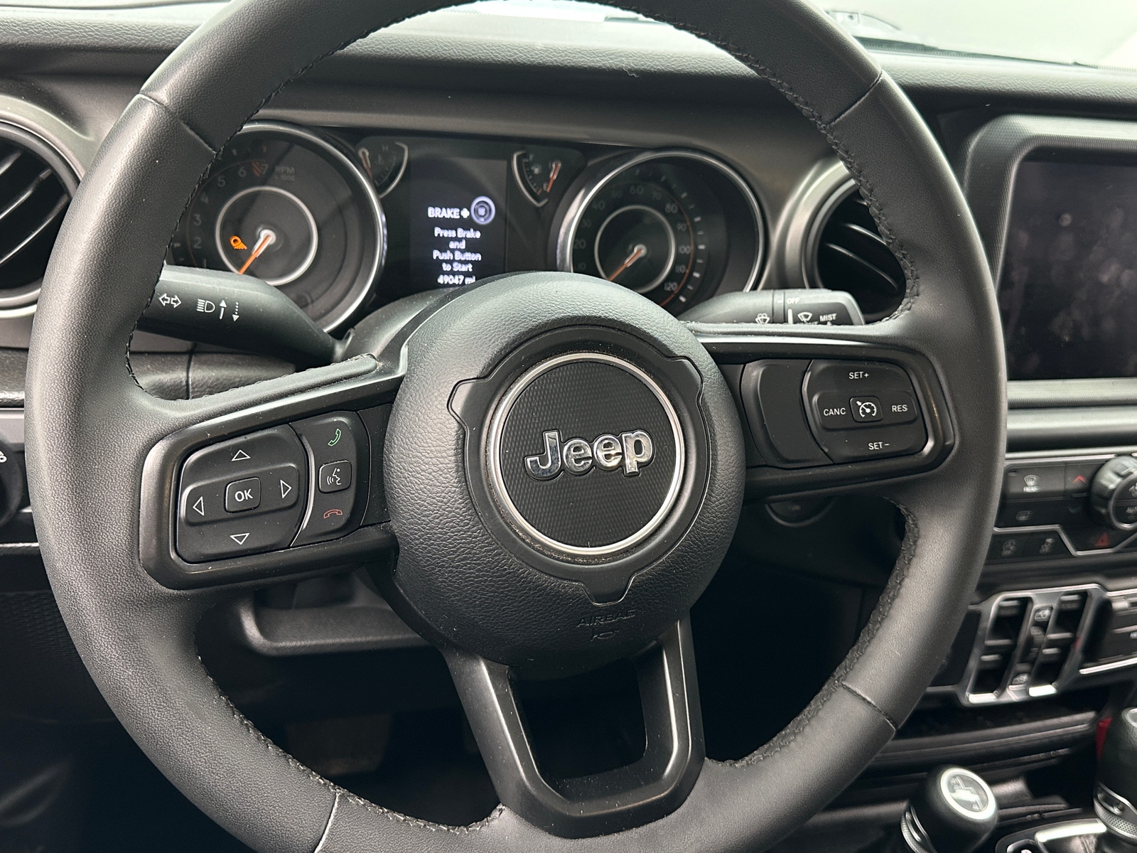 Thumbnail: 2023 Jeep Gladiator - 5