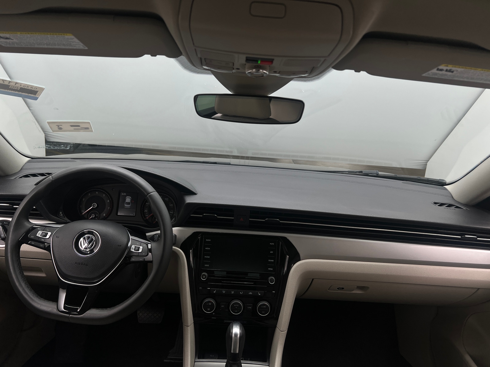 Thumbnail: 2021 Volkswagen Passat - 2