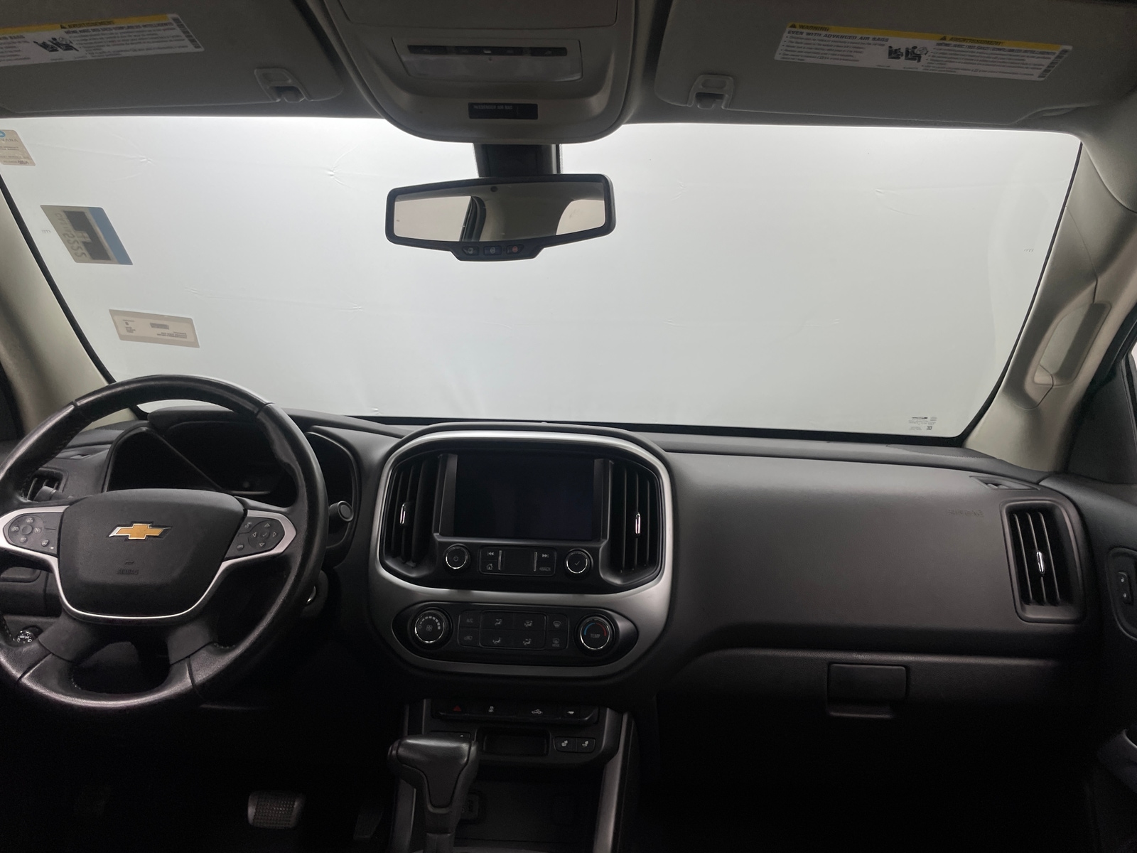 Thumbnail: 2021 Chevrolet Colorado - 3