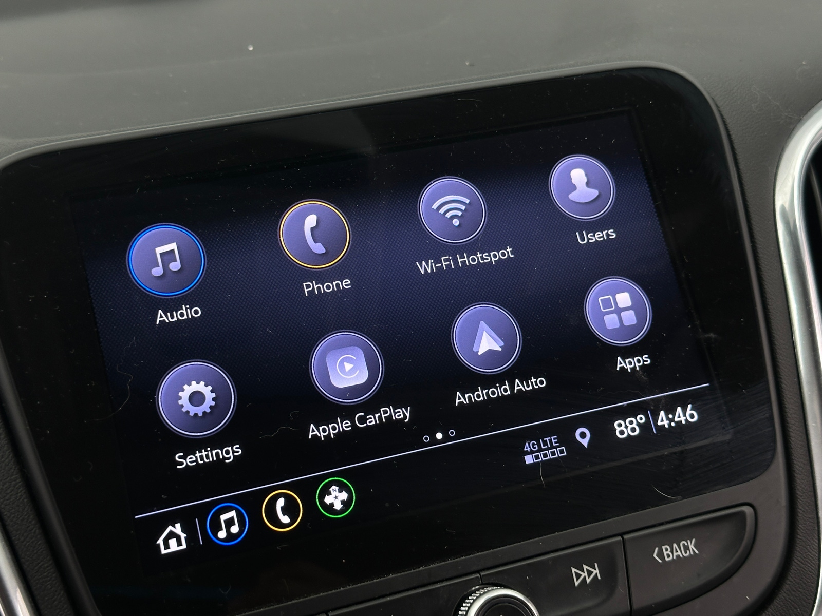 Thumbnail: 2020 Chevrolet Equinox - 3