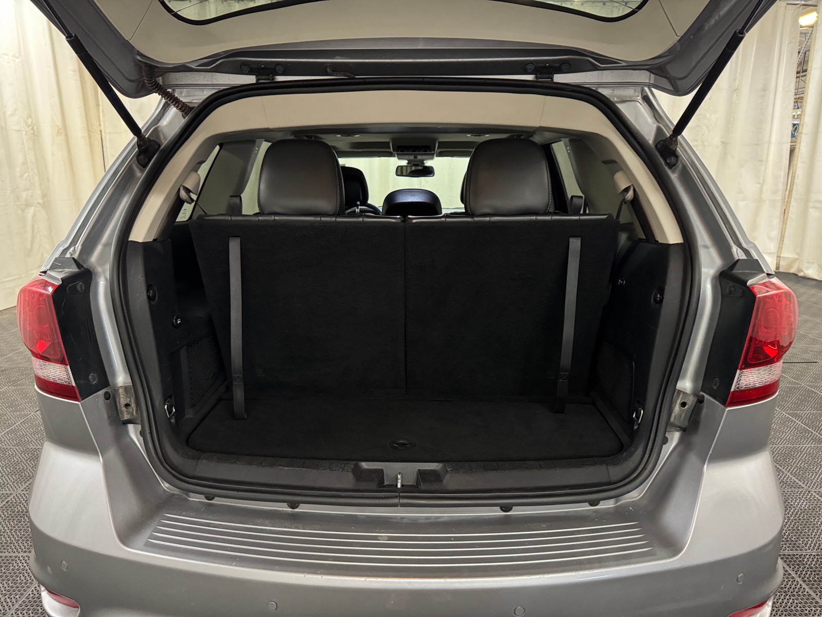 Thumbnail: 2020 Dodge Journey - 6