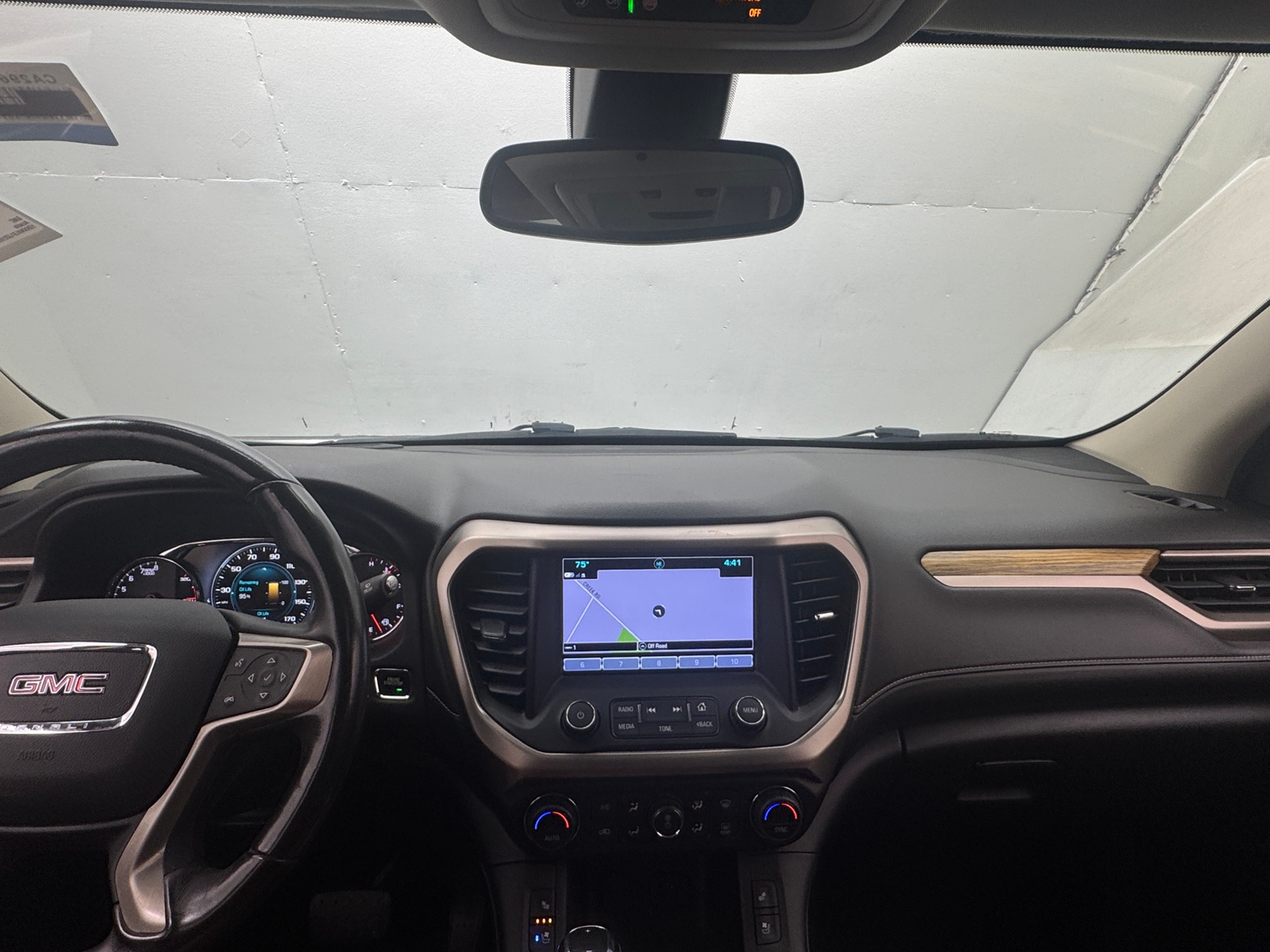 Thumbnail: 2018 GMC Acadia - 2