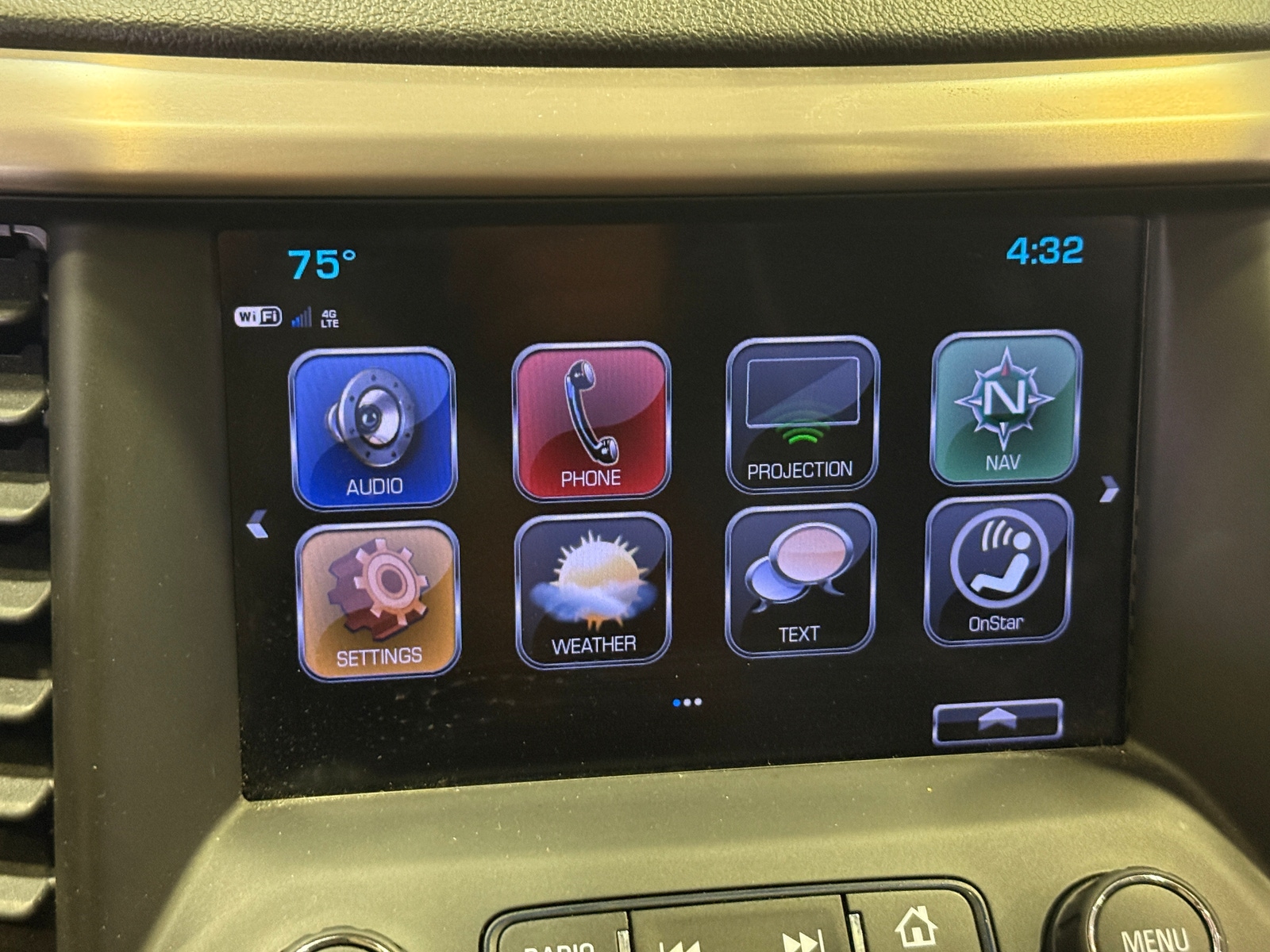 Thumbnail: 2018 GMC Acadia - 3