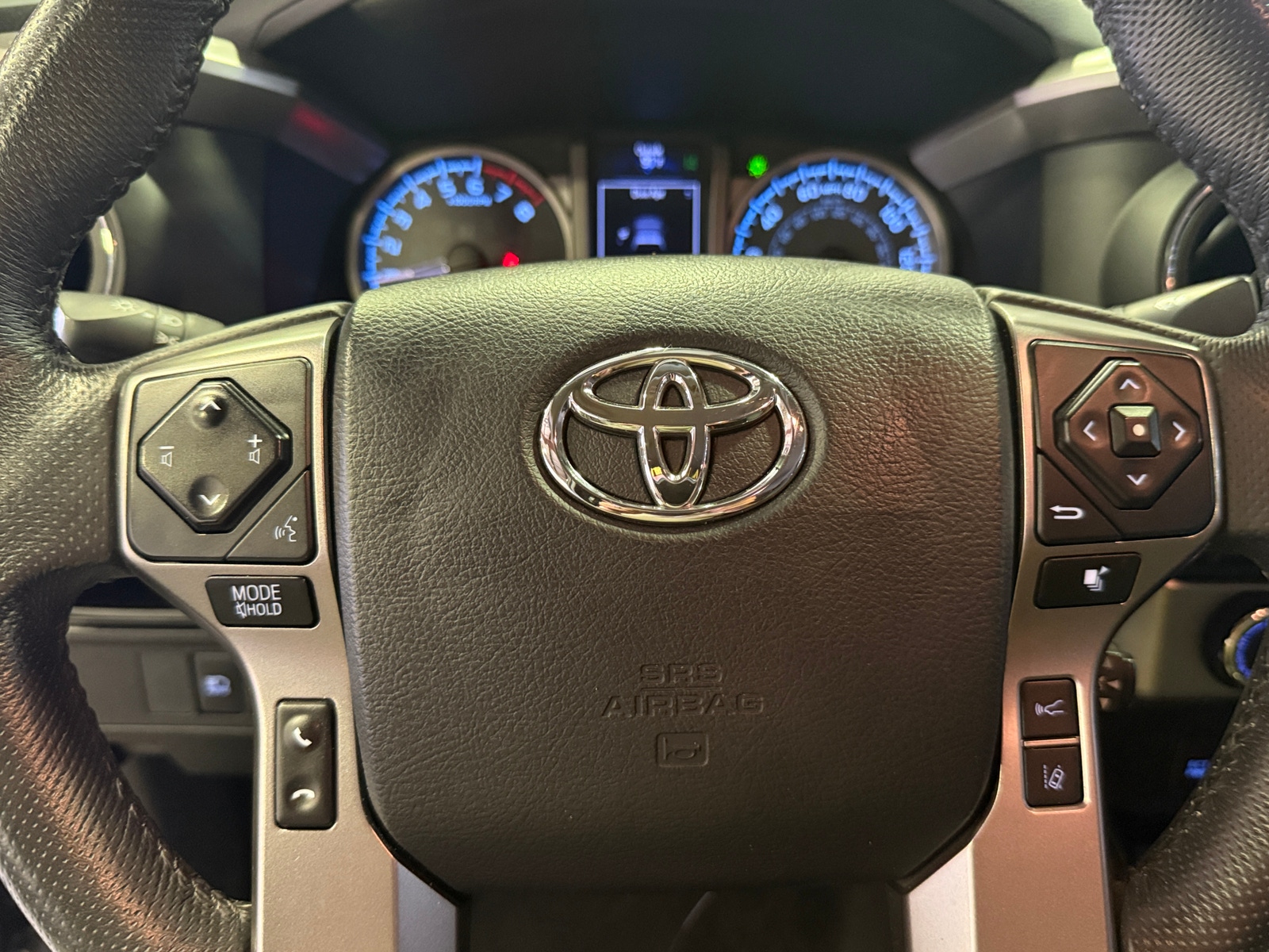 Thumbnail: 2018 Toyota Tacoma - 5